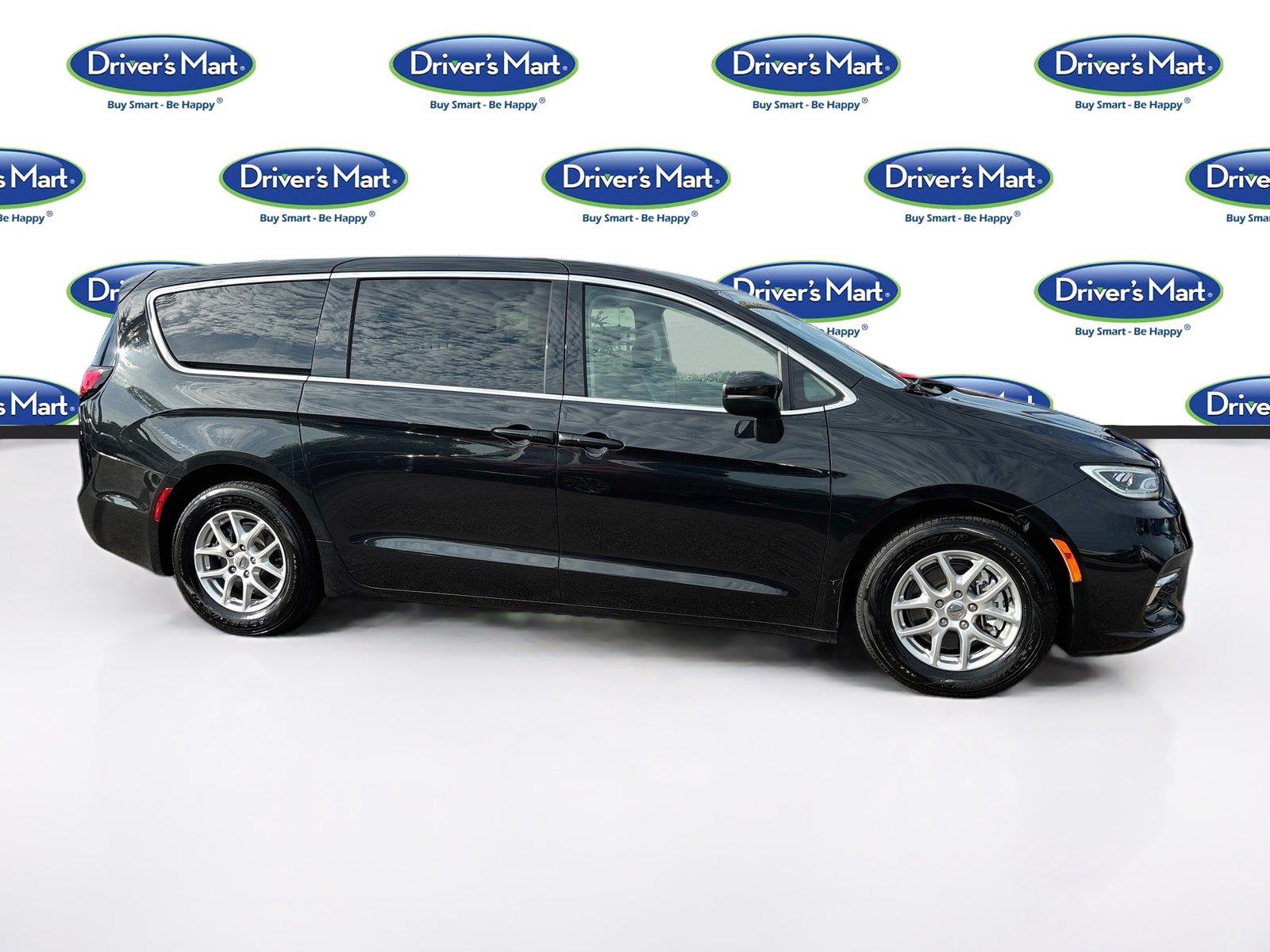2023 CHRYSLER PACIFICA TOURIN