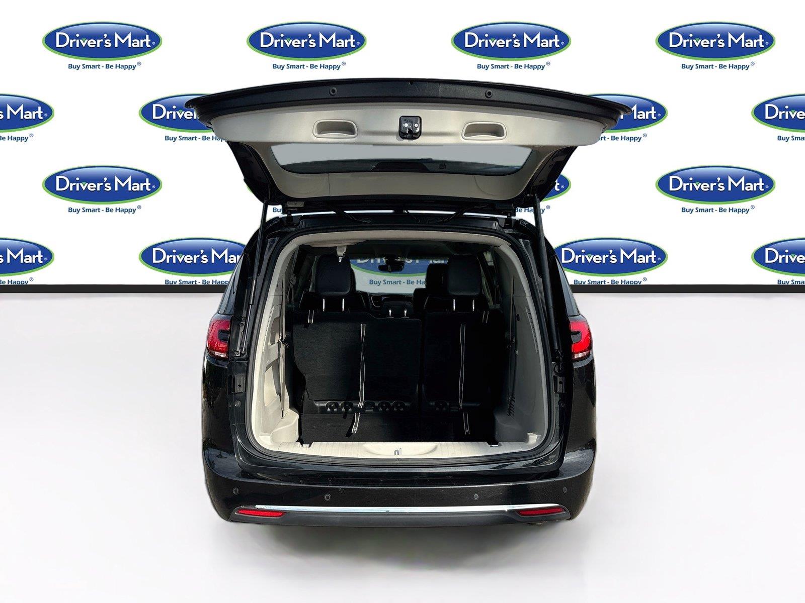 2023 CHRYSLER PACIFICA TOURIN
