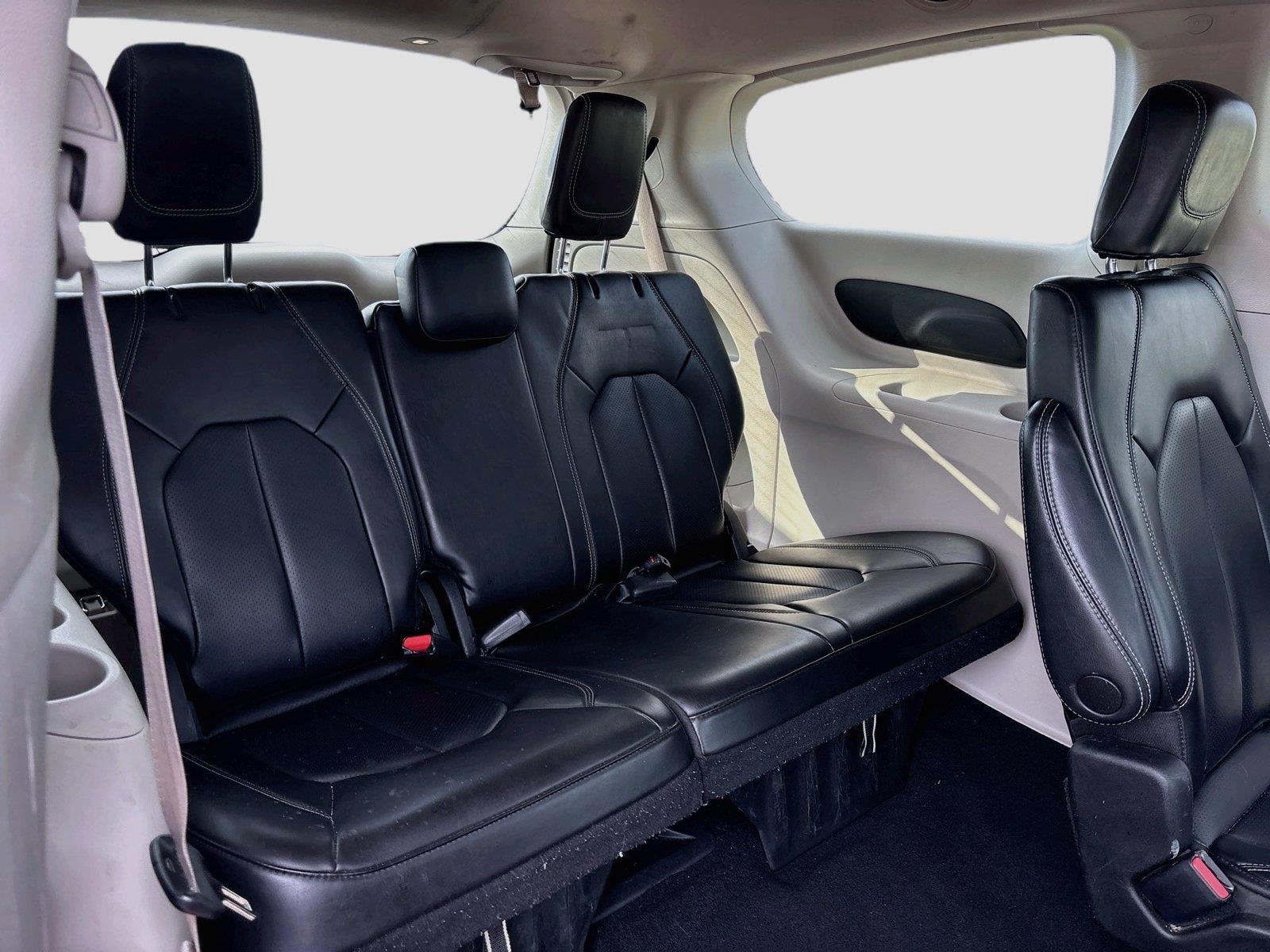2023 CHRYSLER PACIFICA TOURIN