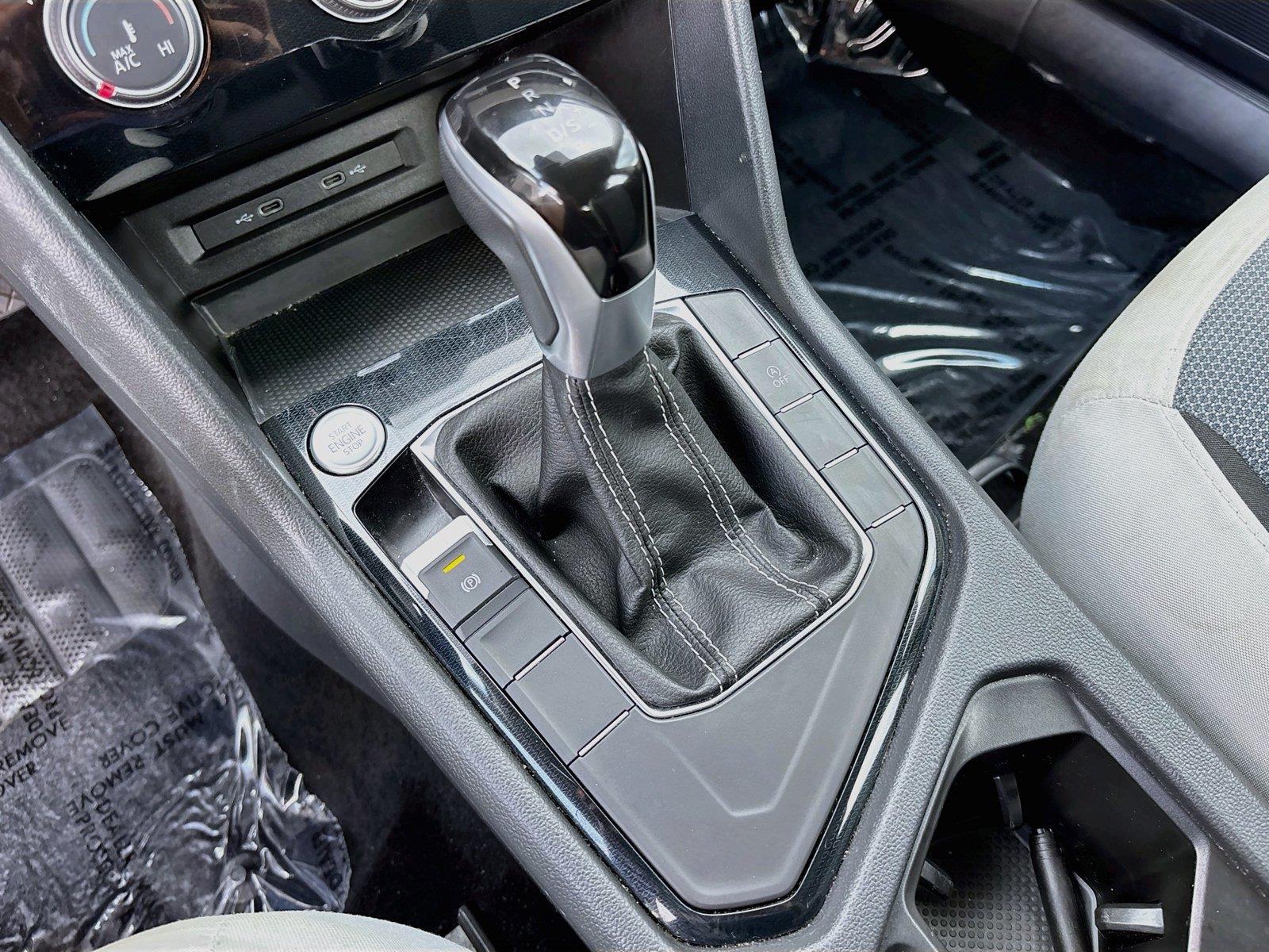 2025 Volkswagen Taos S