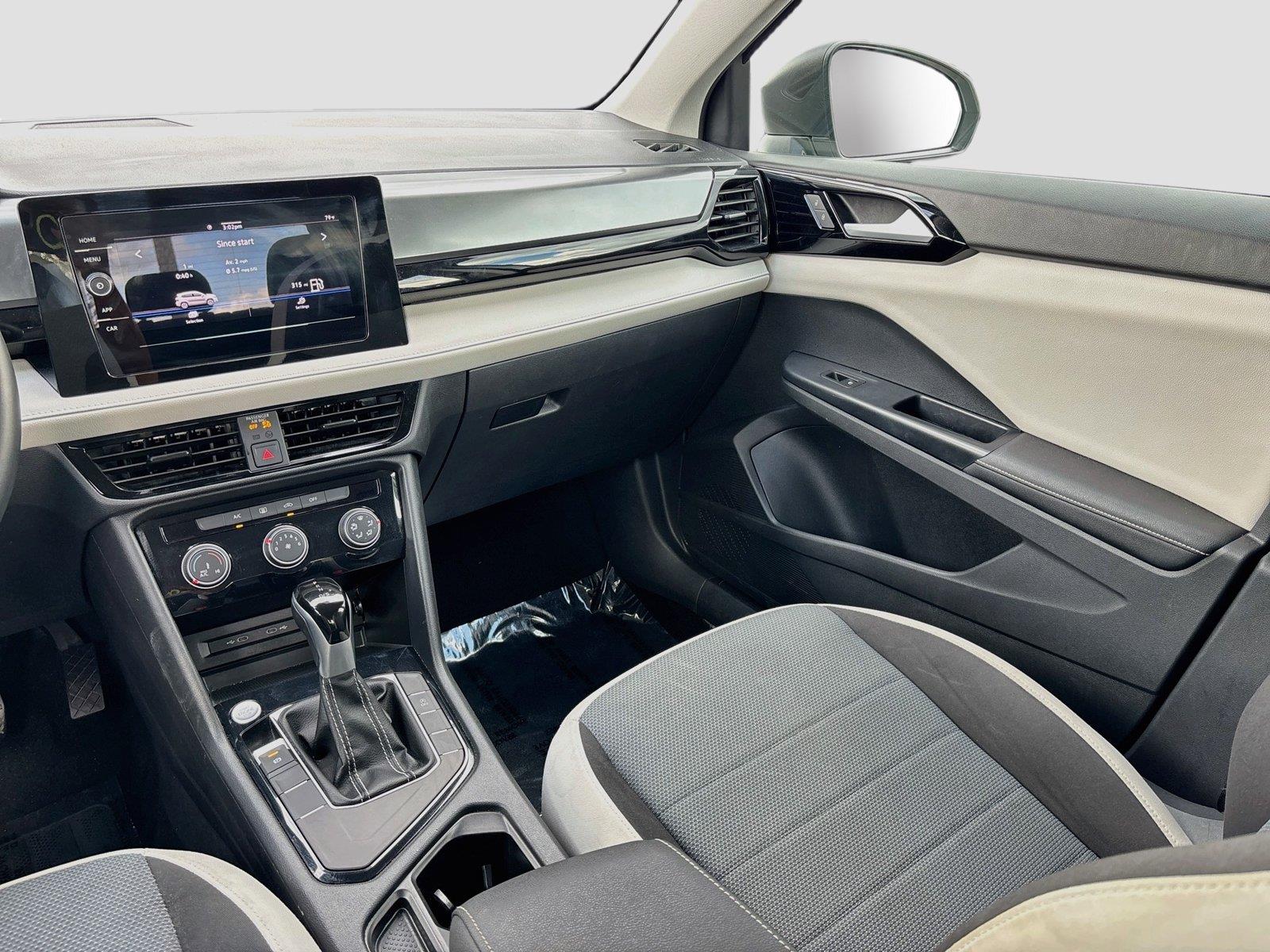 2025 Volkswagen Taos S