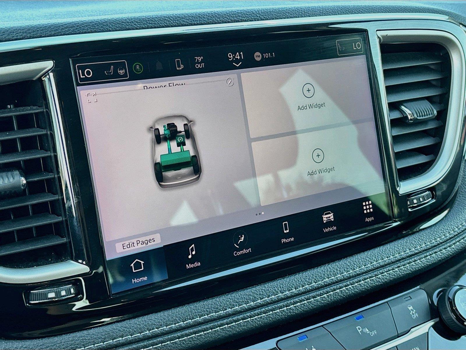 2023 Chrysler Pacifica Hybrid Touring L