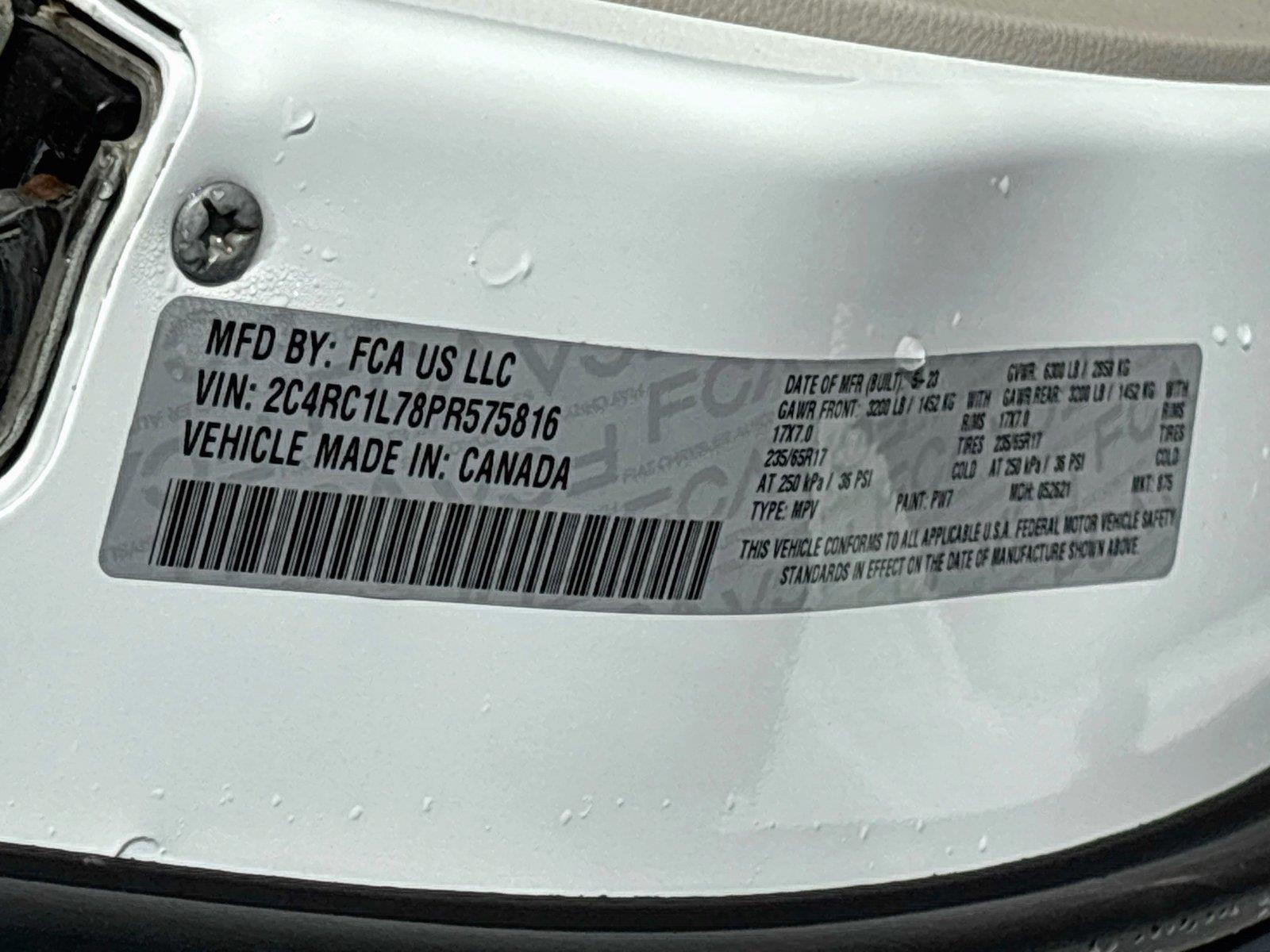 2023 Chrysler Pacifica Hybrid Touring L