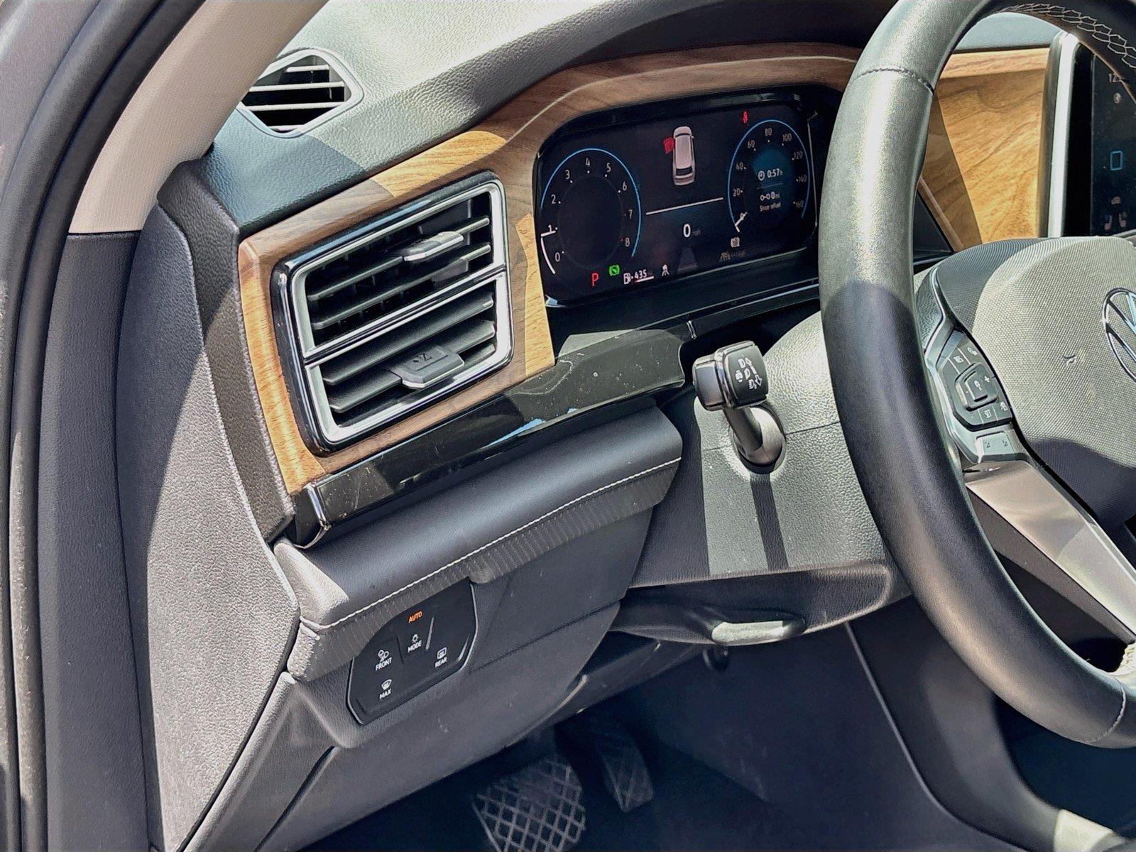 2025 VOLKSWAGEN ATLAS SE