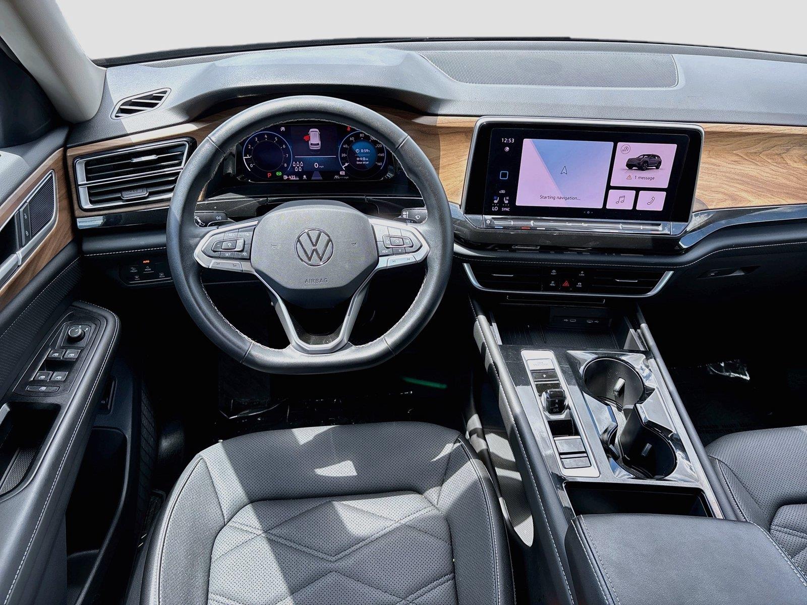 2025 VOLKSWAGEN ATLAS SE