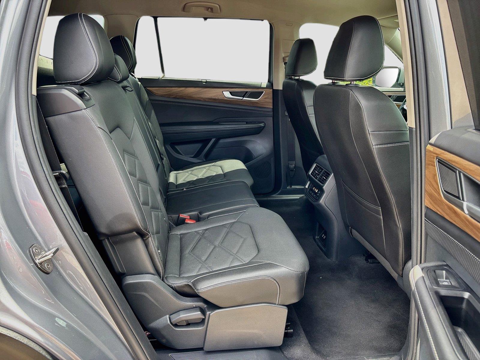 2025 VOLKSWAGEN ATLAS SE