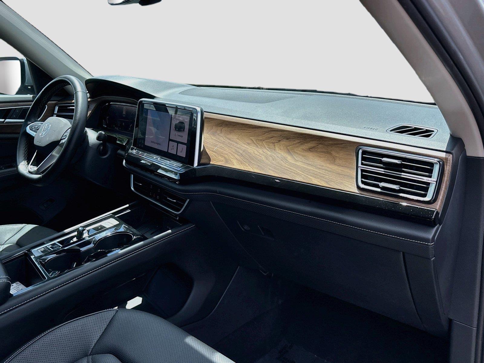 2025 VOLKSWAGEN ATLAS SE