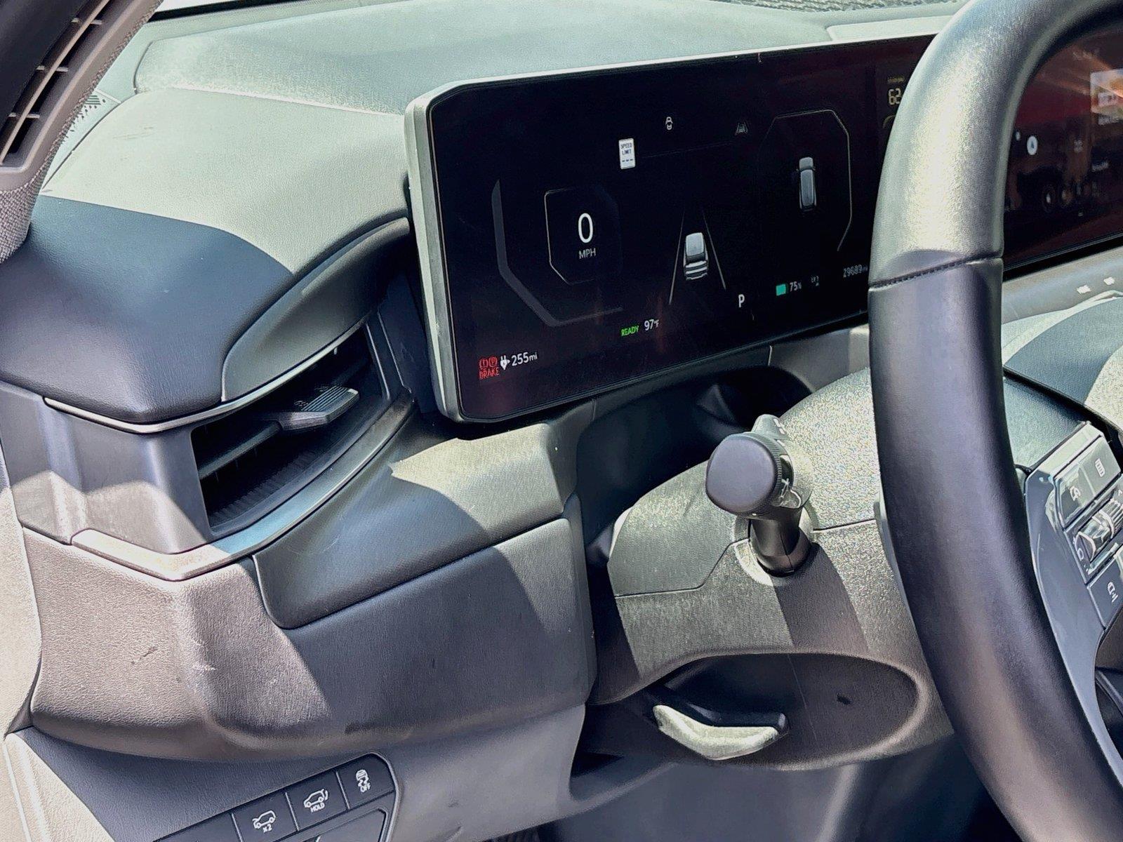 2024 Kia EV9 Light Long Range