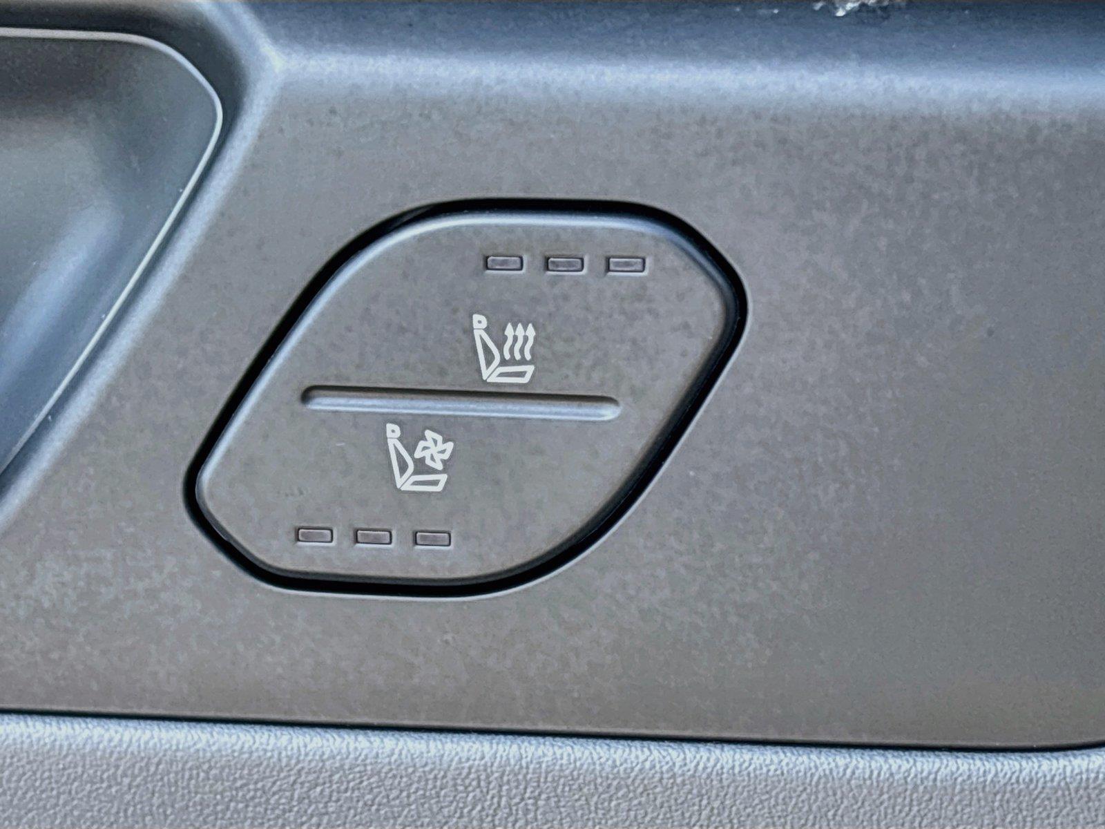 2024 Kia EV9 Light Long Range