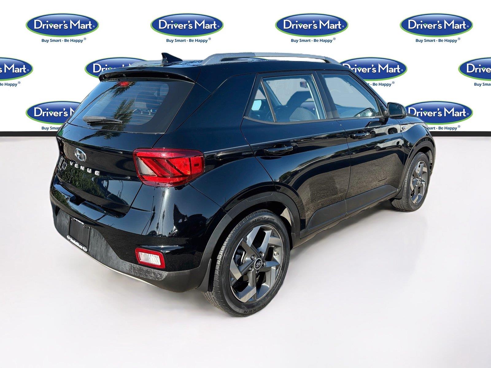 2022 Hyundai Venue SEL