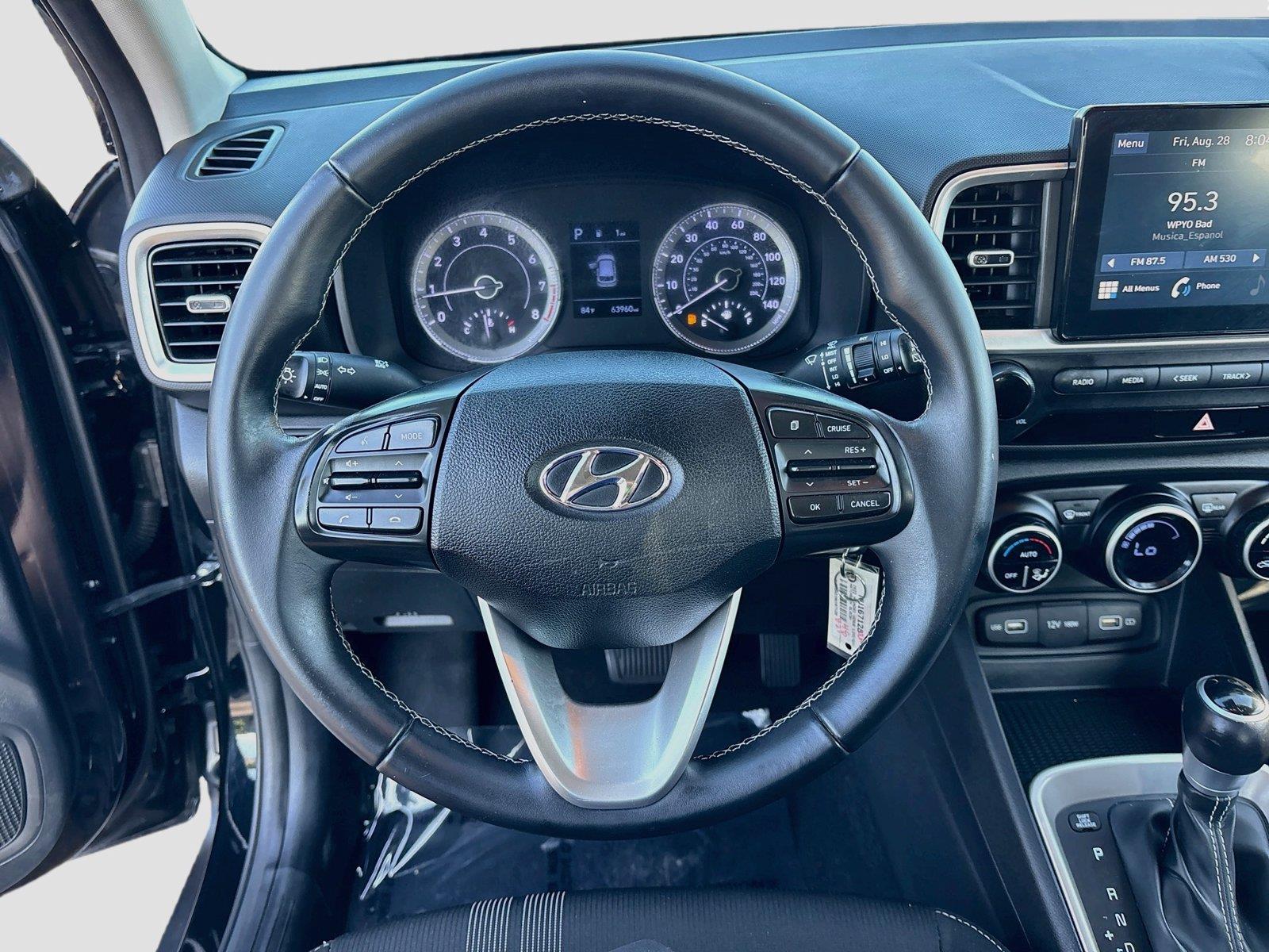 2022 Hyundai Venue SEL