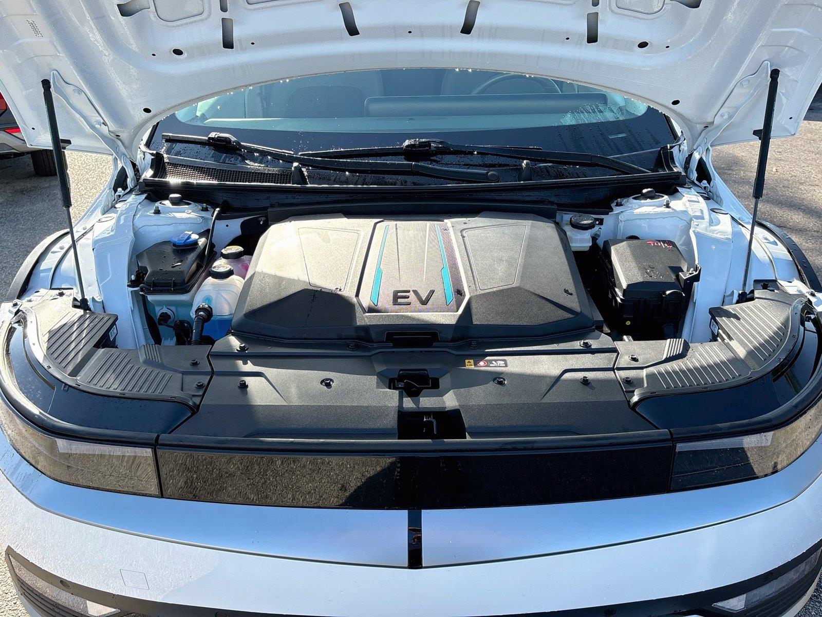 2024 Hyundai IONIQ 5 SEL