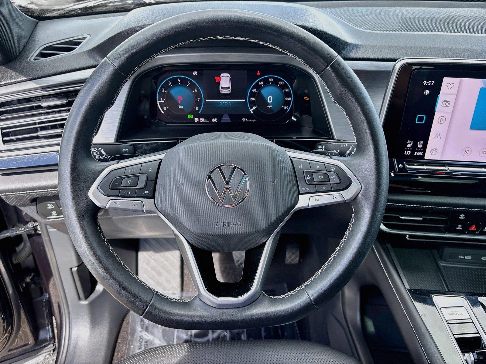 2024 Volkswagen Atlas Cross Sport 2.0T SE w/Technology