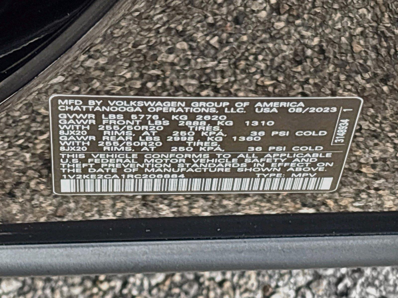 2024 Volkswagen Atlas Cross Sport 2.0T SE w/Technology
