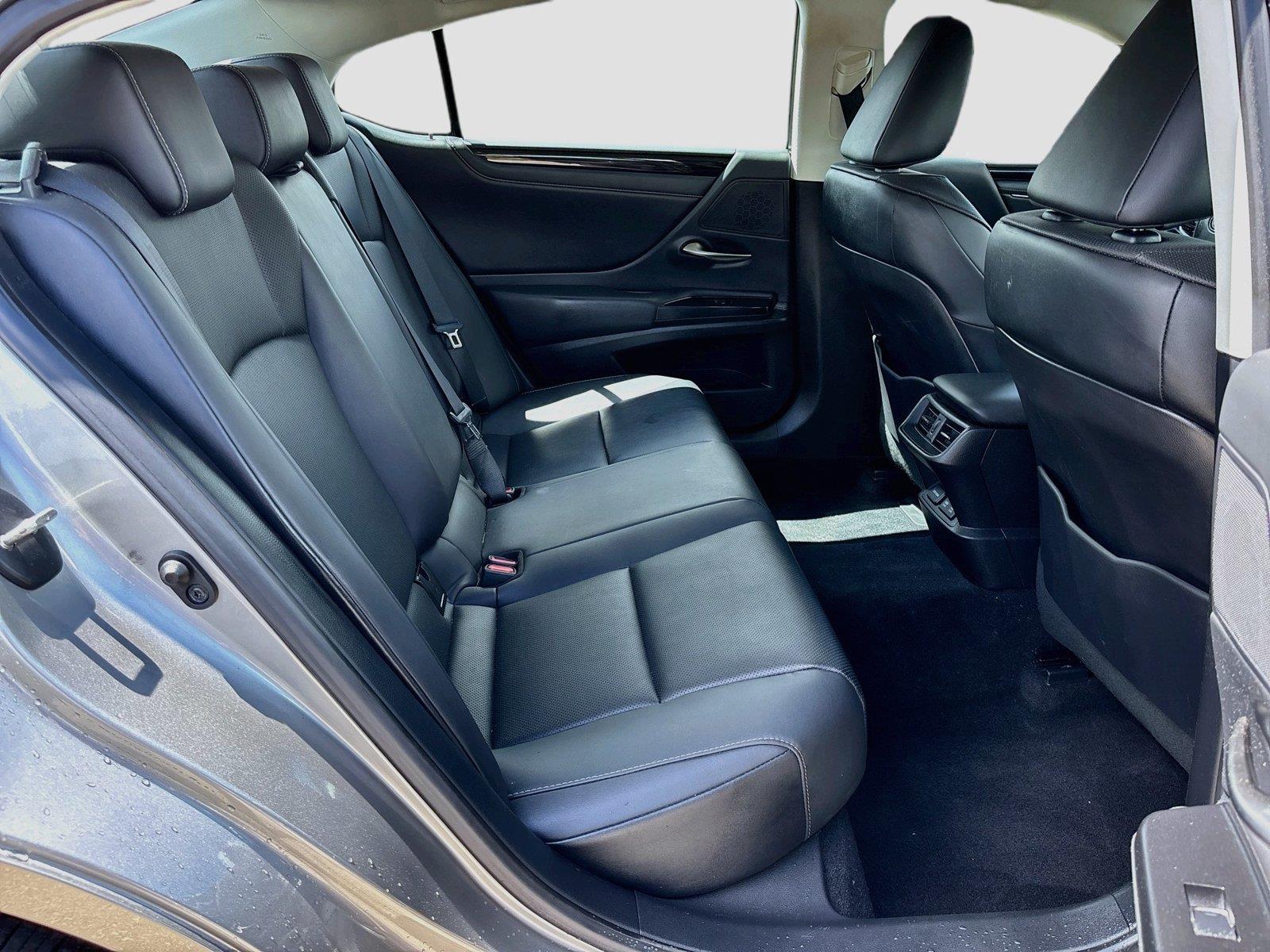 2021 Lexus ES ES 250