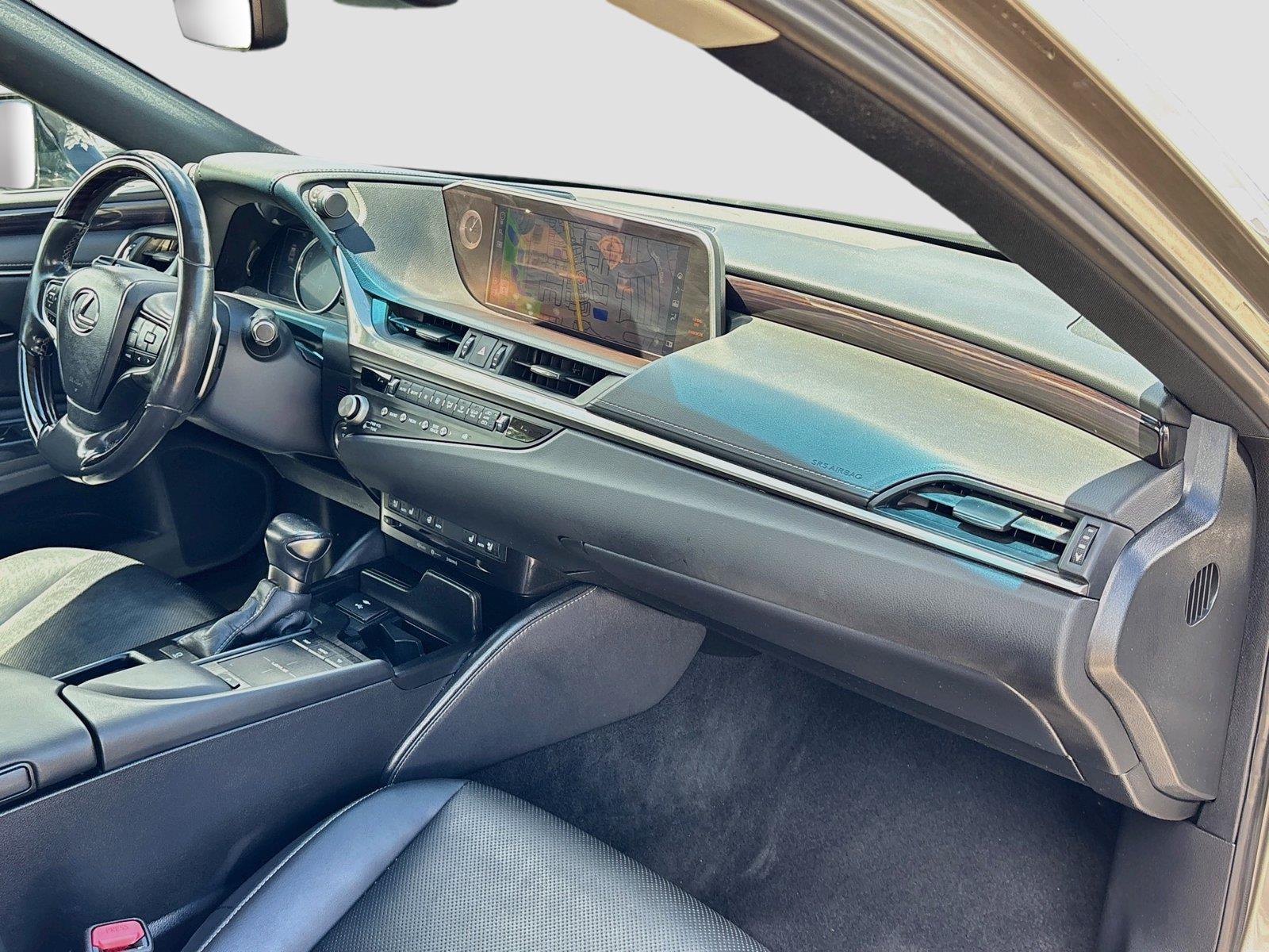 2021 Lexus ES ES 250