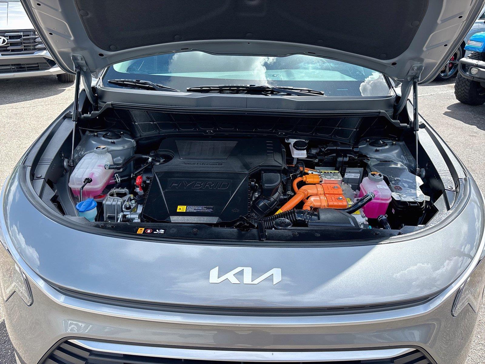 2025 Kia Niro LX