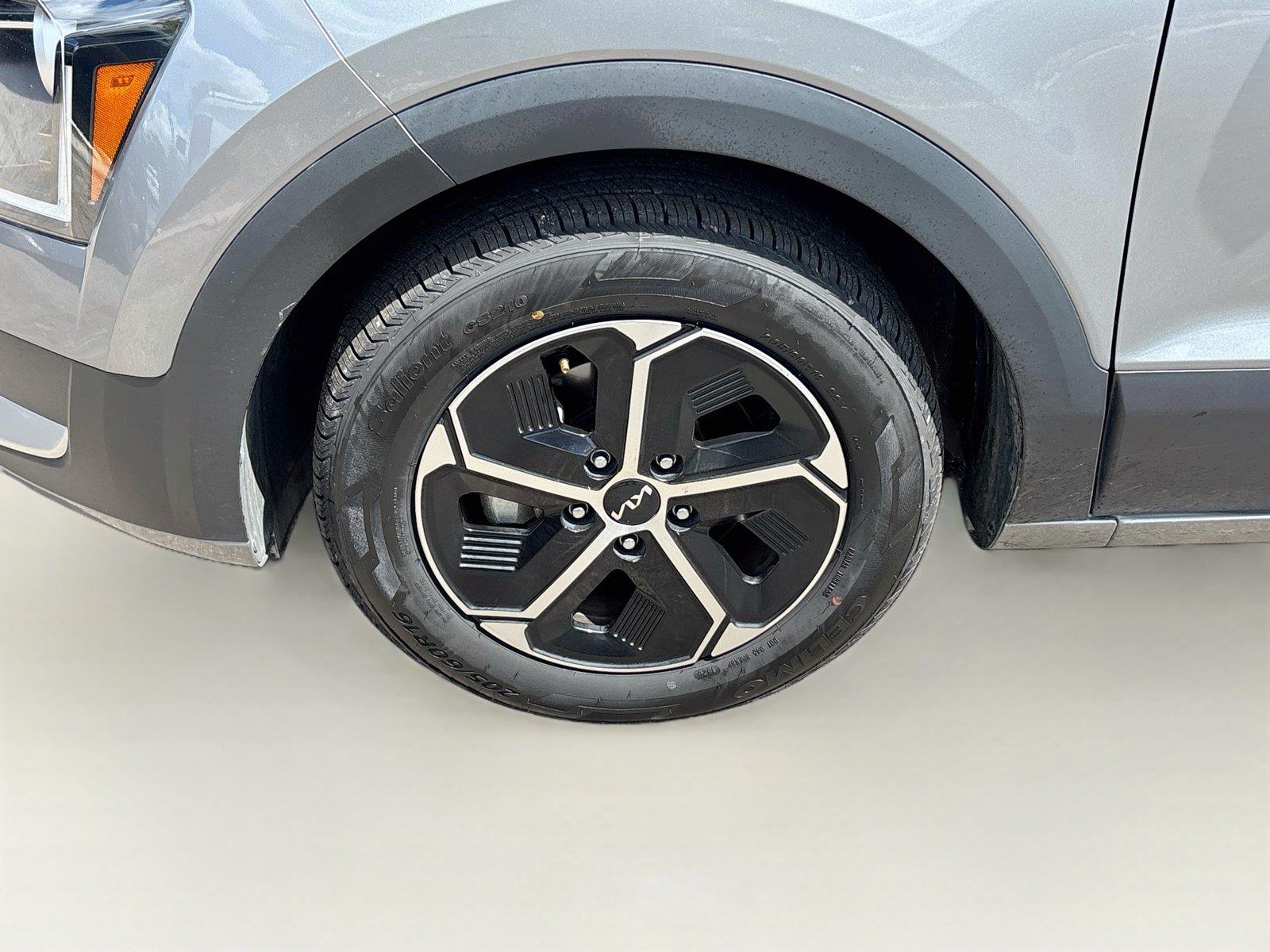 2025 Kia Niro LX