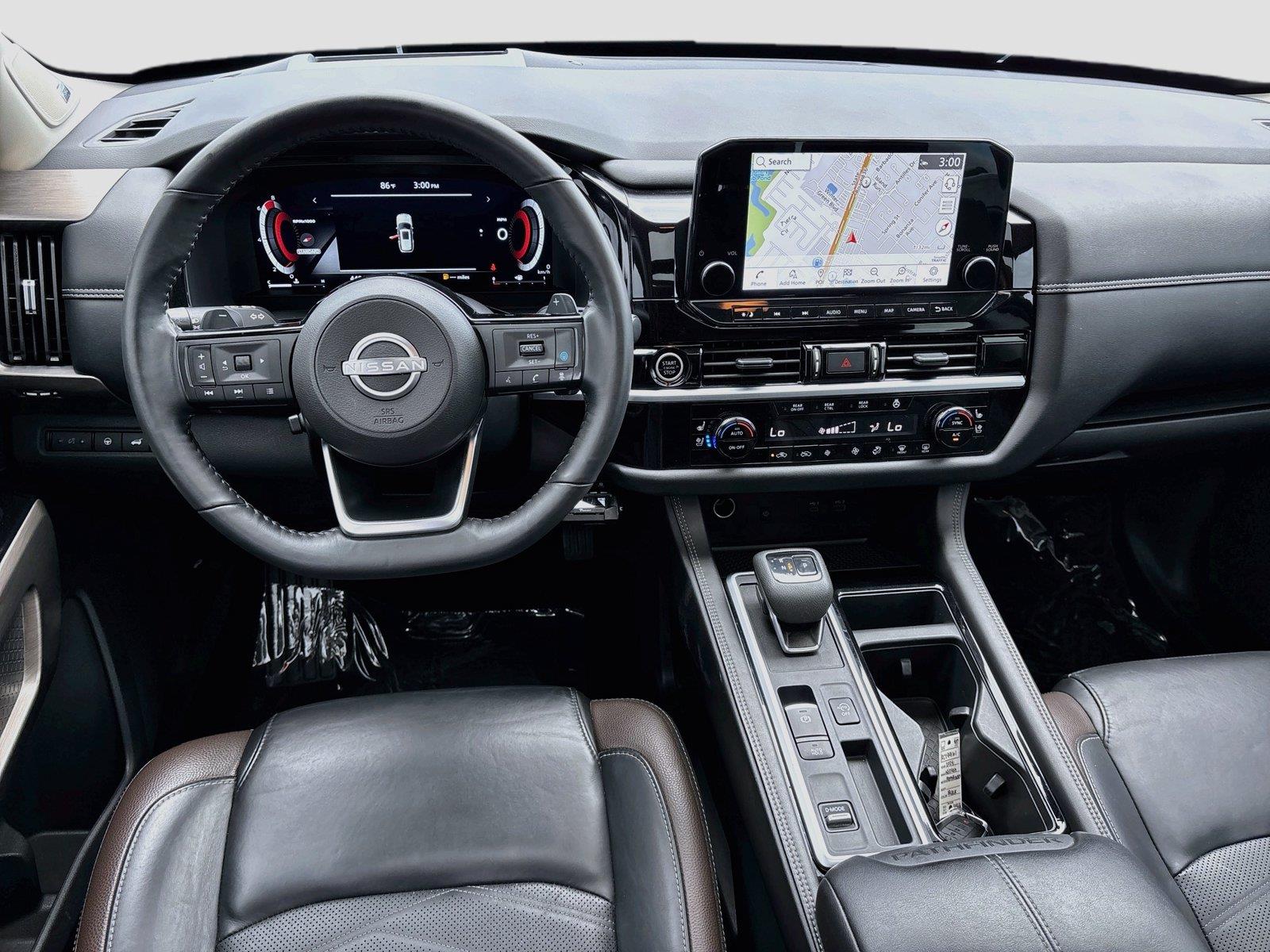 2024 Nissan Pathfinder Platinum