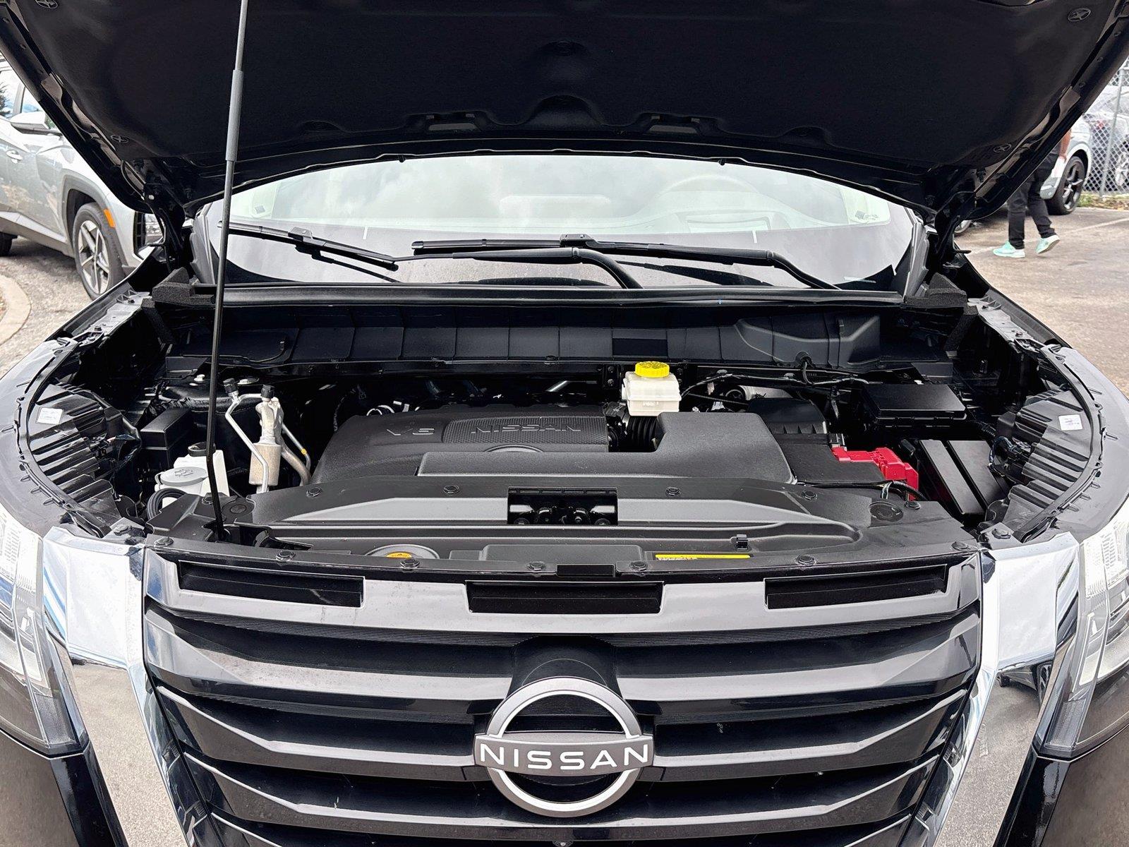 2024 Nissan Pathfinder Platinum