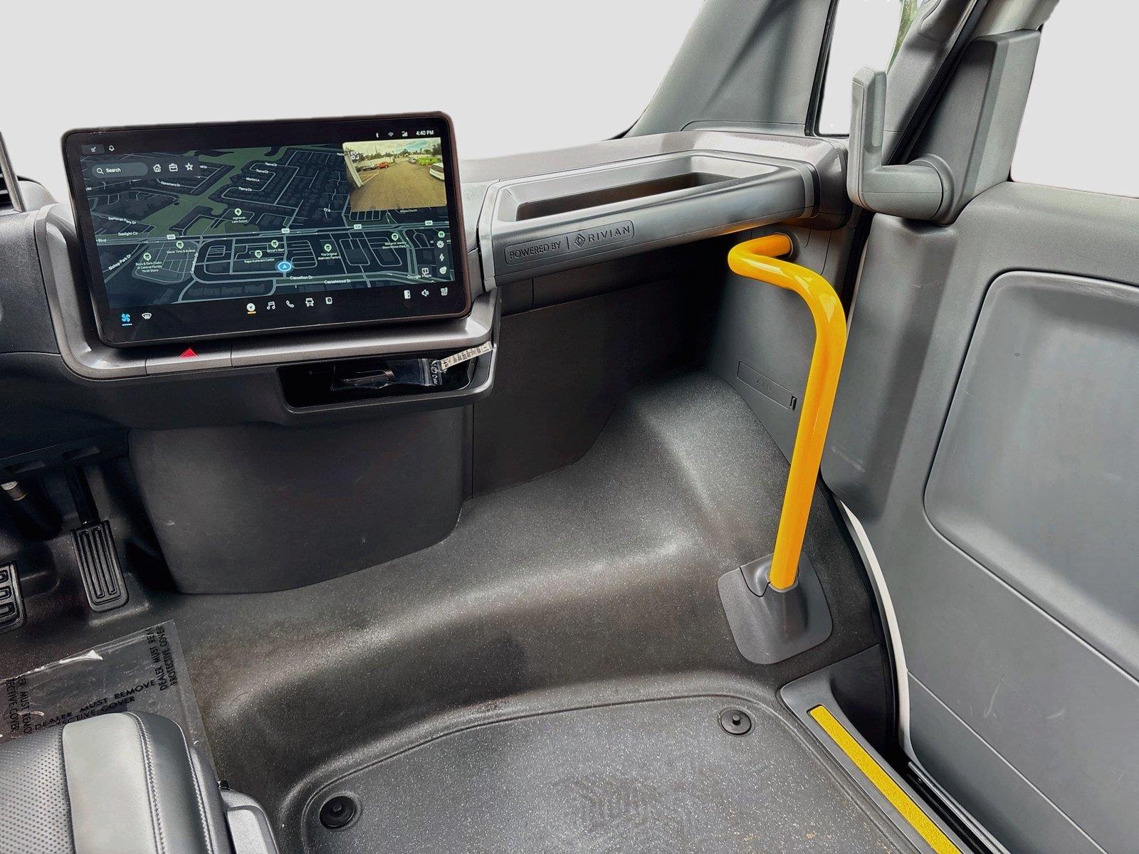2024 RIVIAN RCV 500