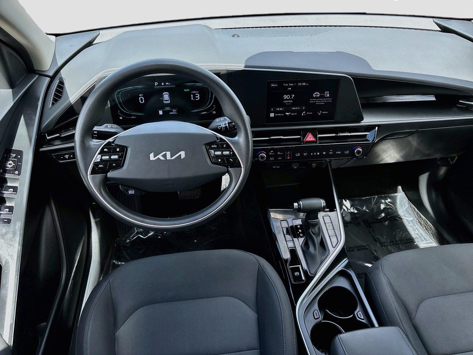2025 Kia Niro LX