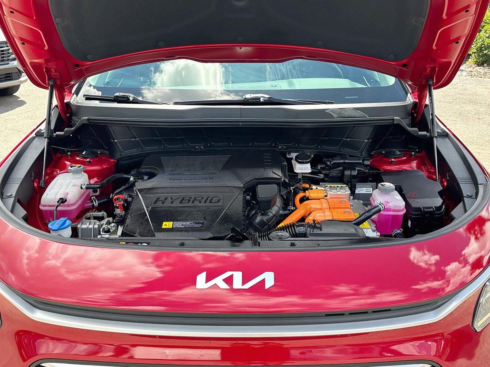2025 Kia Niro LX