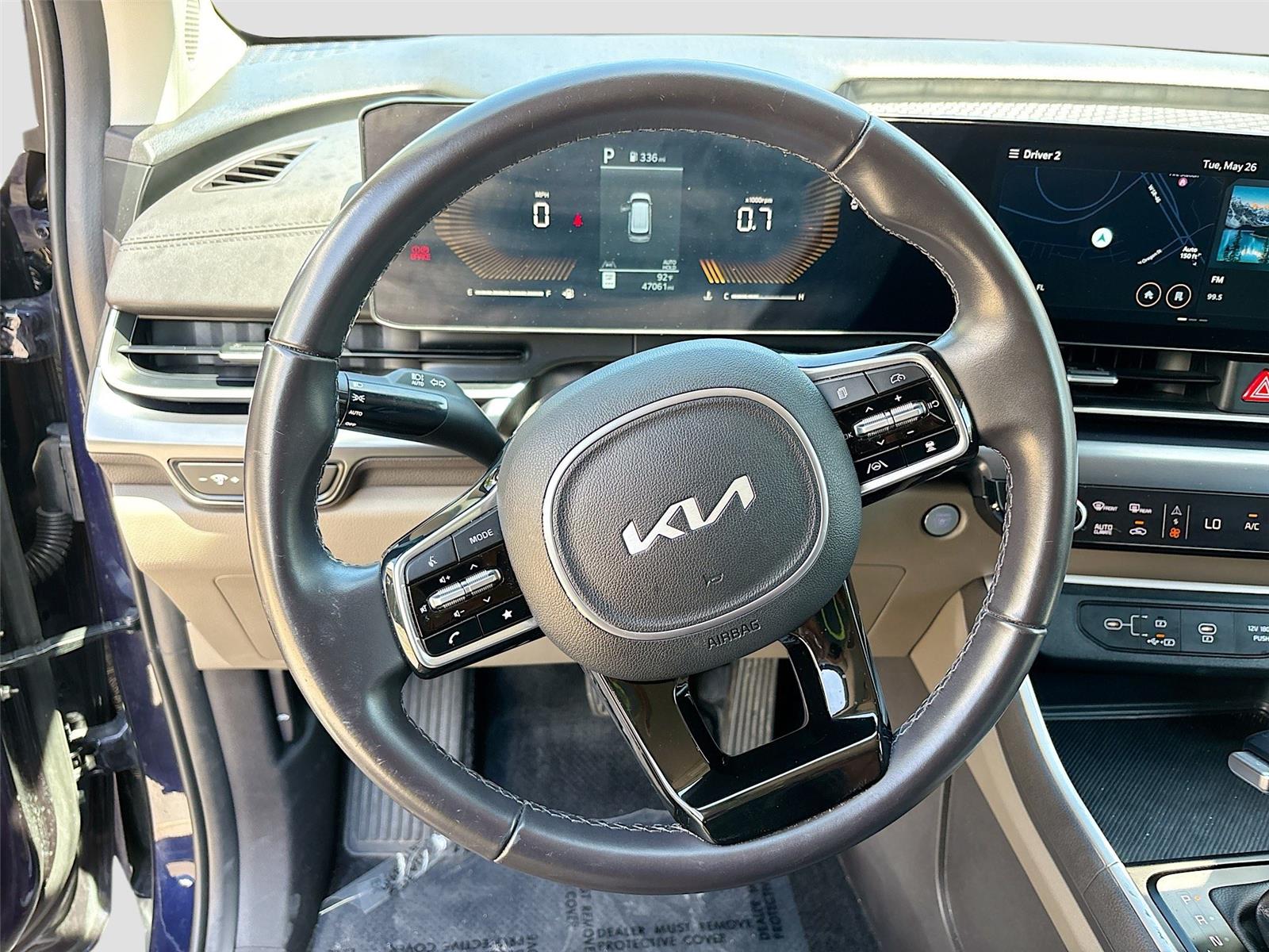 2025 Kia Carnival LXS