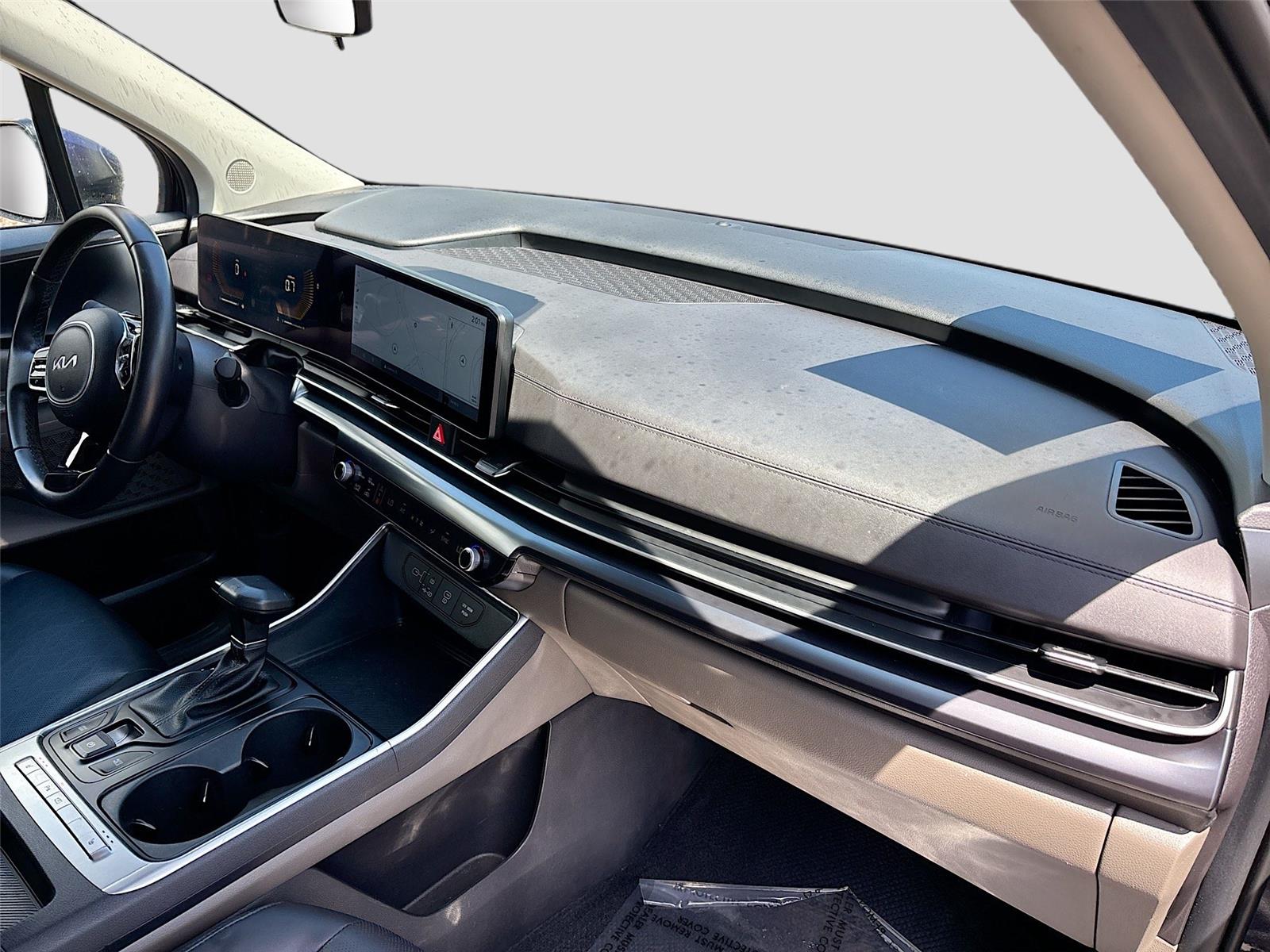 2025 Kia Carnival LXS