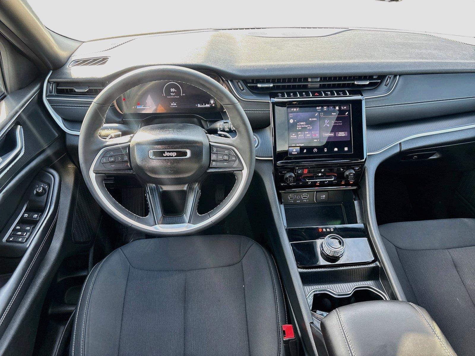 2025 Jeep Grand Cherokee Laredo X