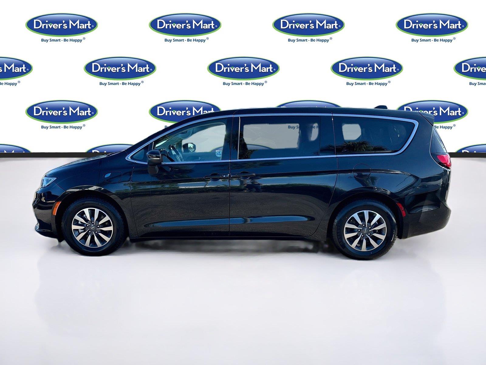 2023 Chrysler Pacifica Hybrid Touring L
