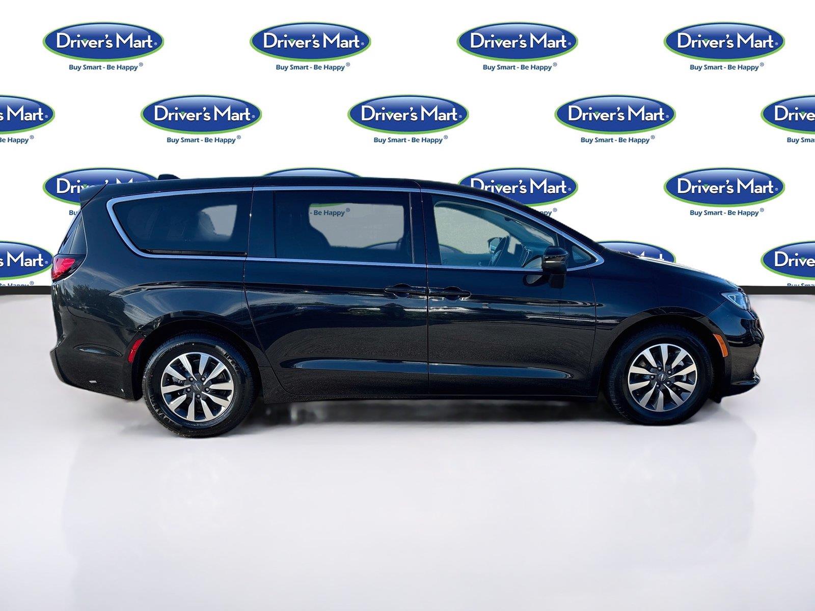 2023 Chrysler Pacifica Hybrid Touring L