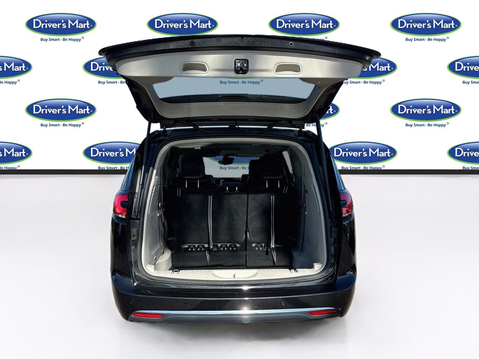 2023 Chrysler Pacifica Hybrid Touring L