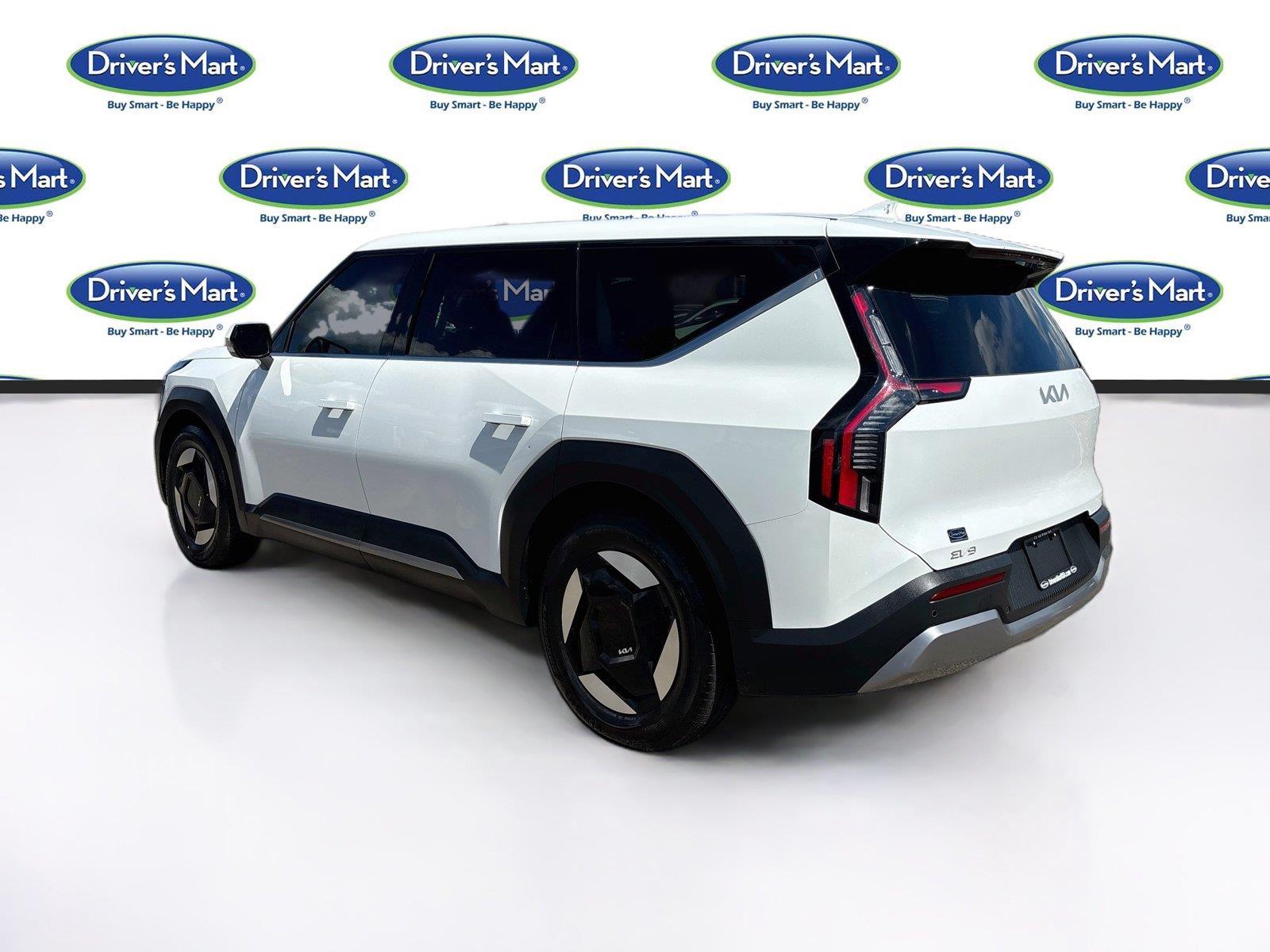 2024 Kia EV9 Light Long Range
