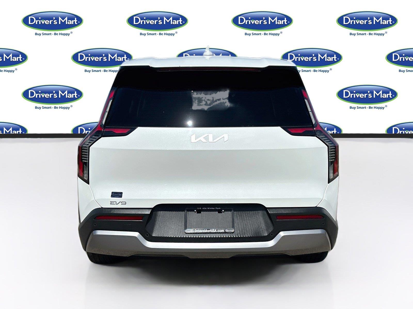 2024 Kia EV9 Light Long Range