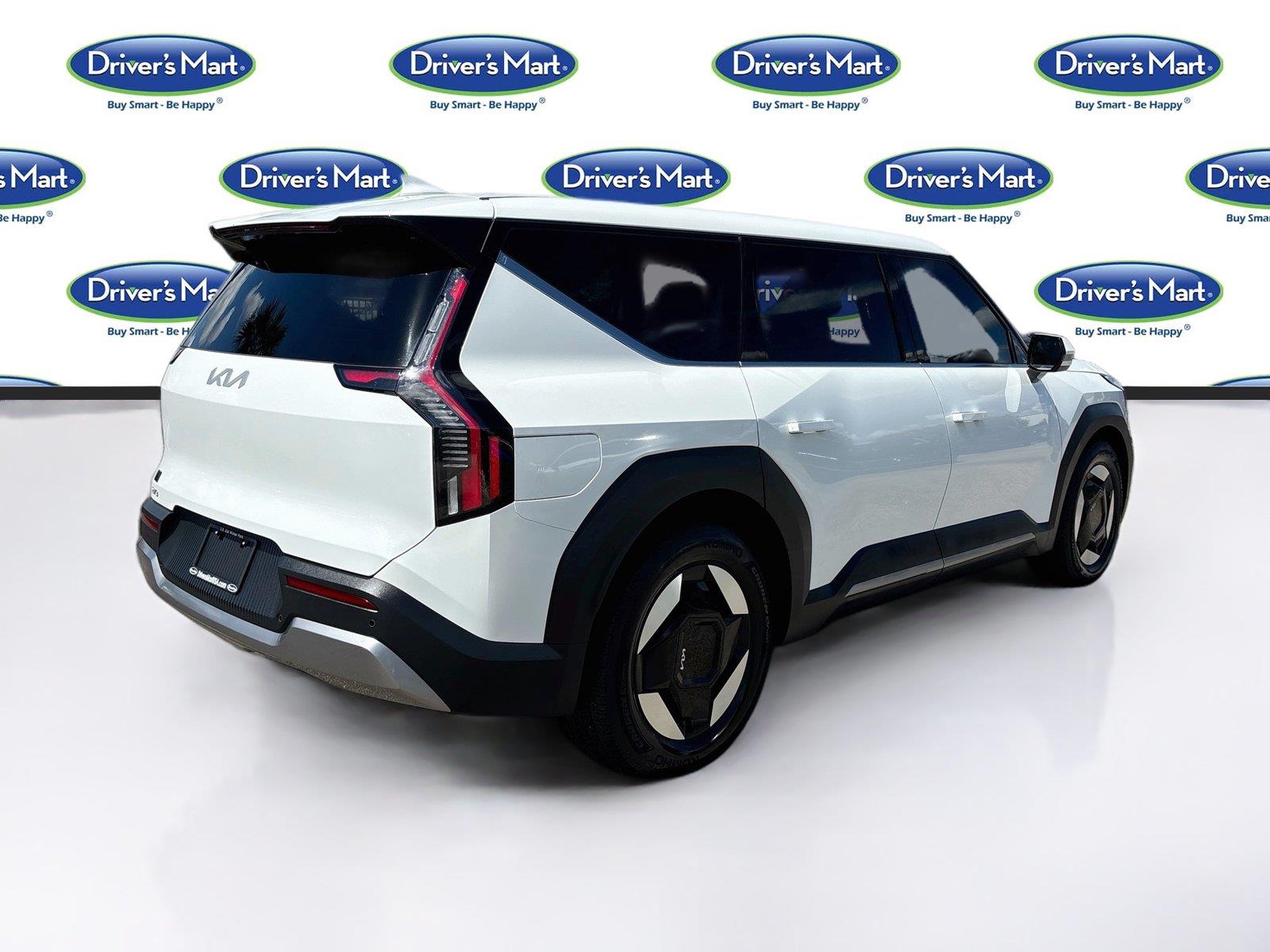 2024 Kia EV9 Light Long Range