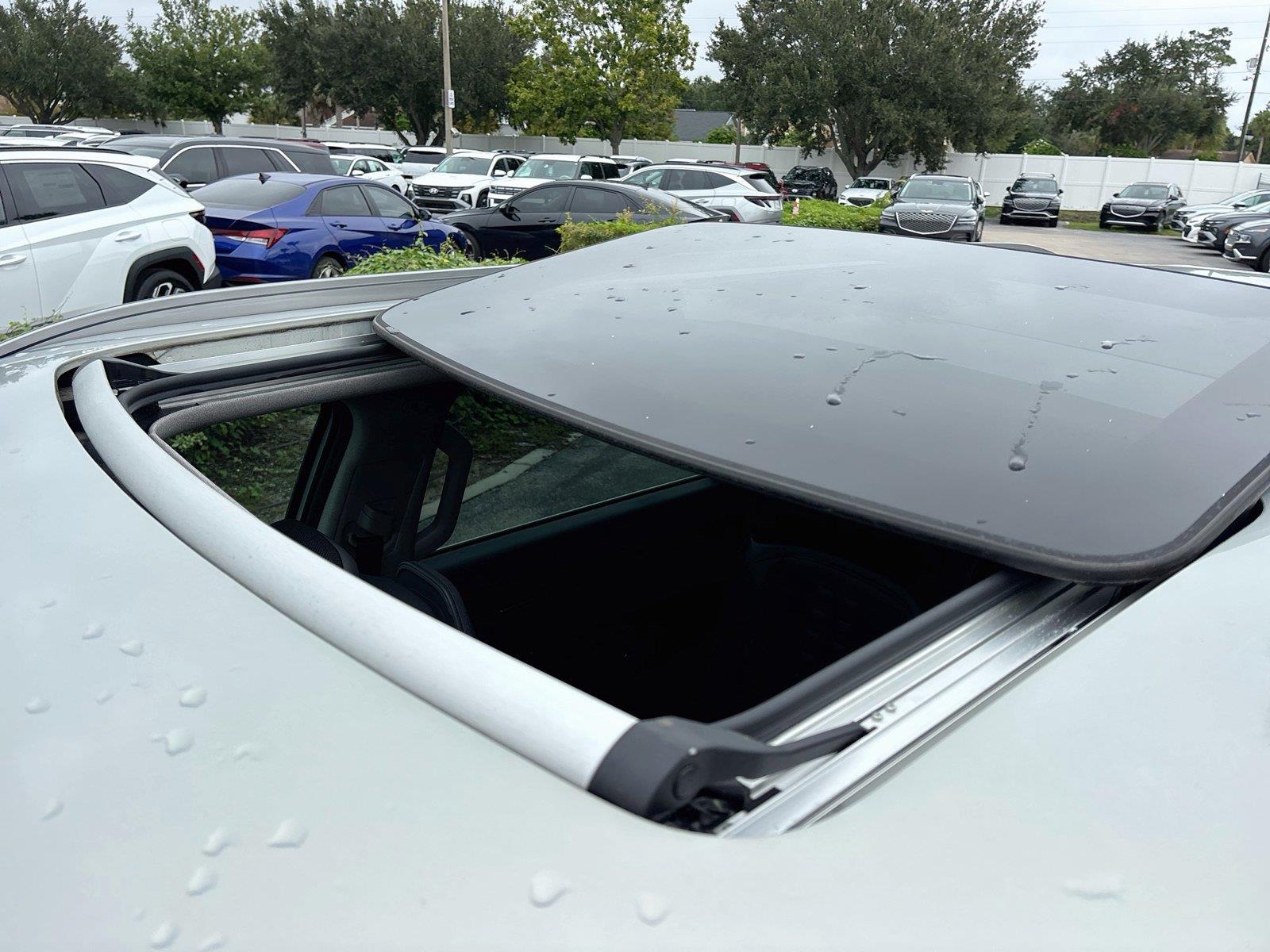 2024 Kia EV9 Wind