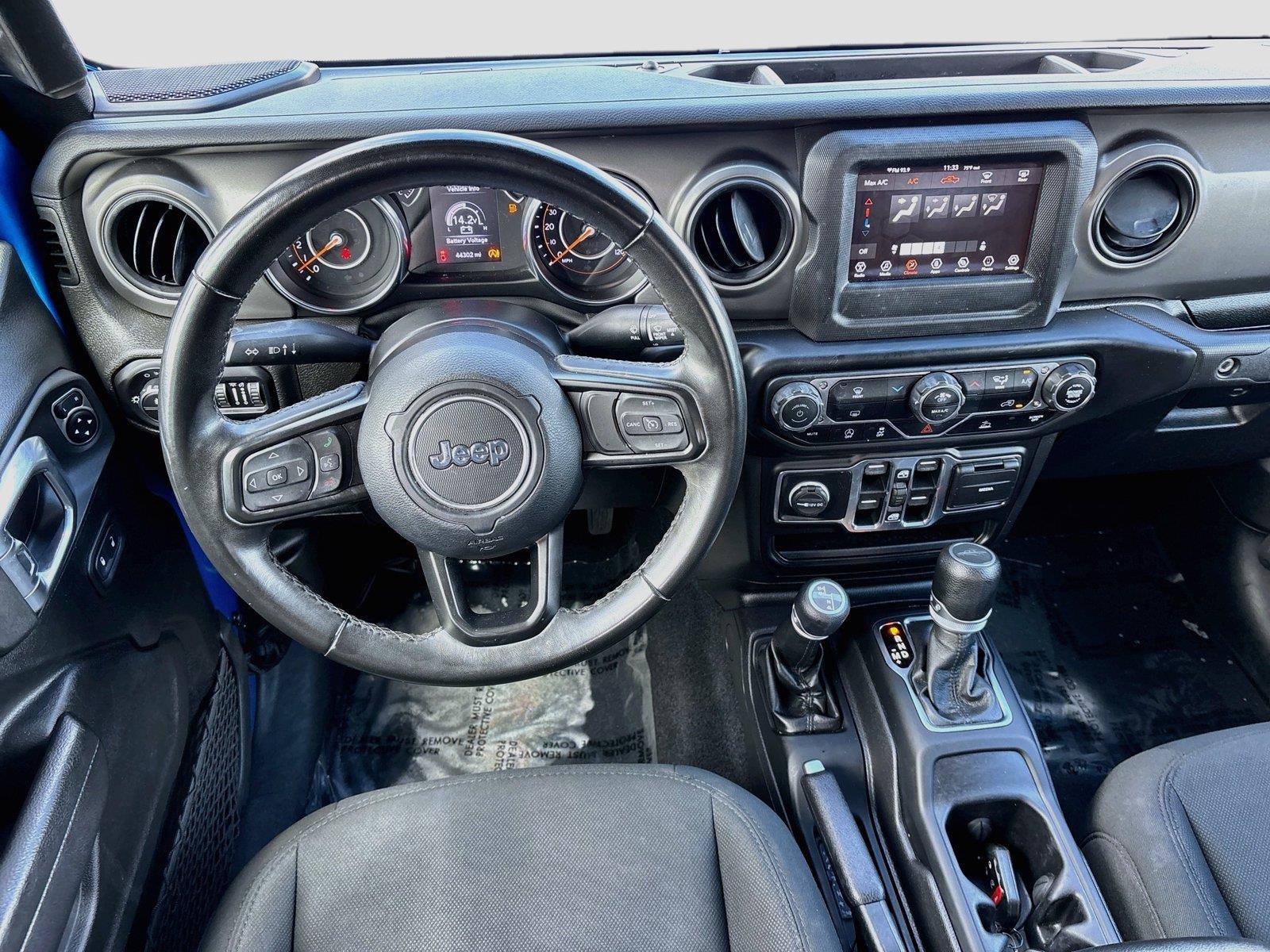 2022 Jeep Gladiator Sport S