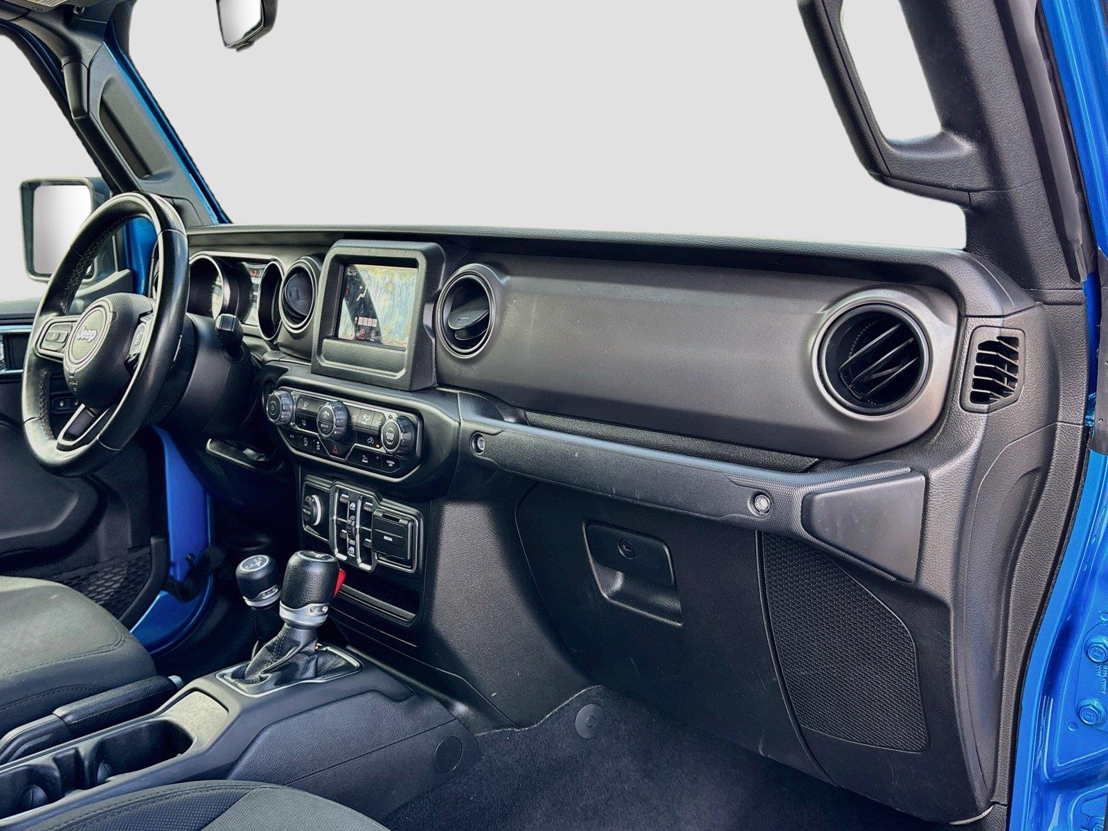 2022 Jeep Gladiator Sport S