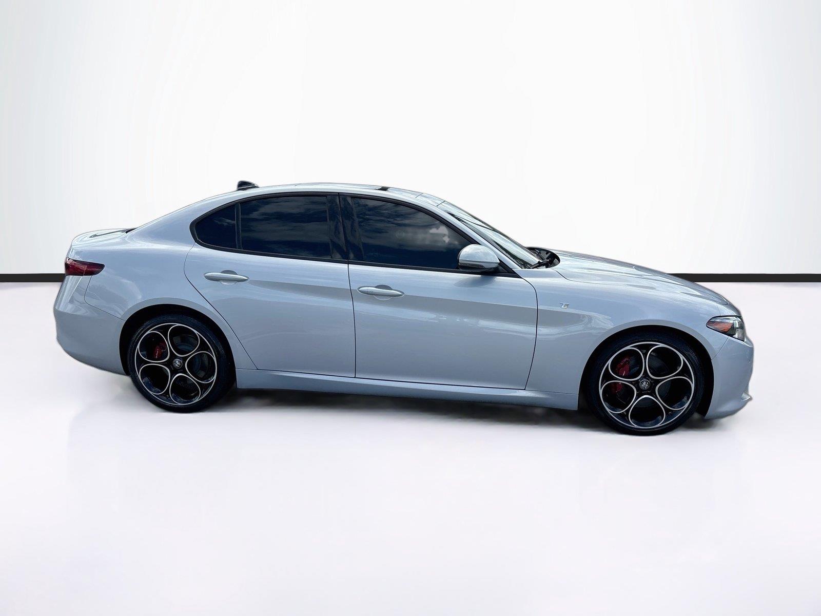 2022 Alfa Romeo Giulia Ti