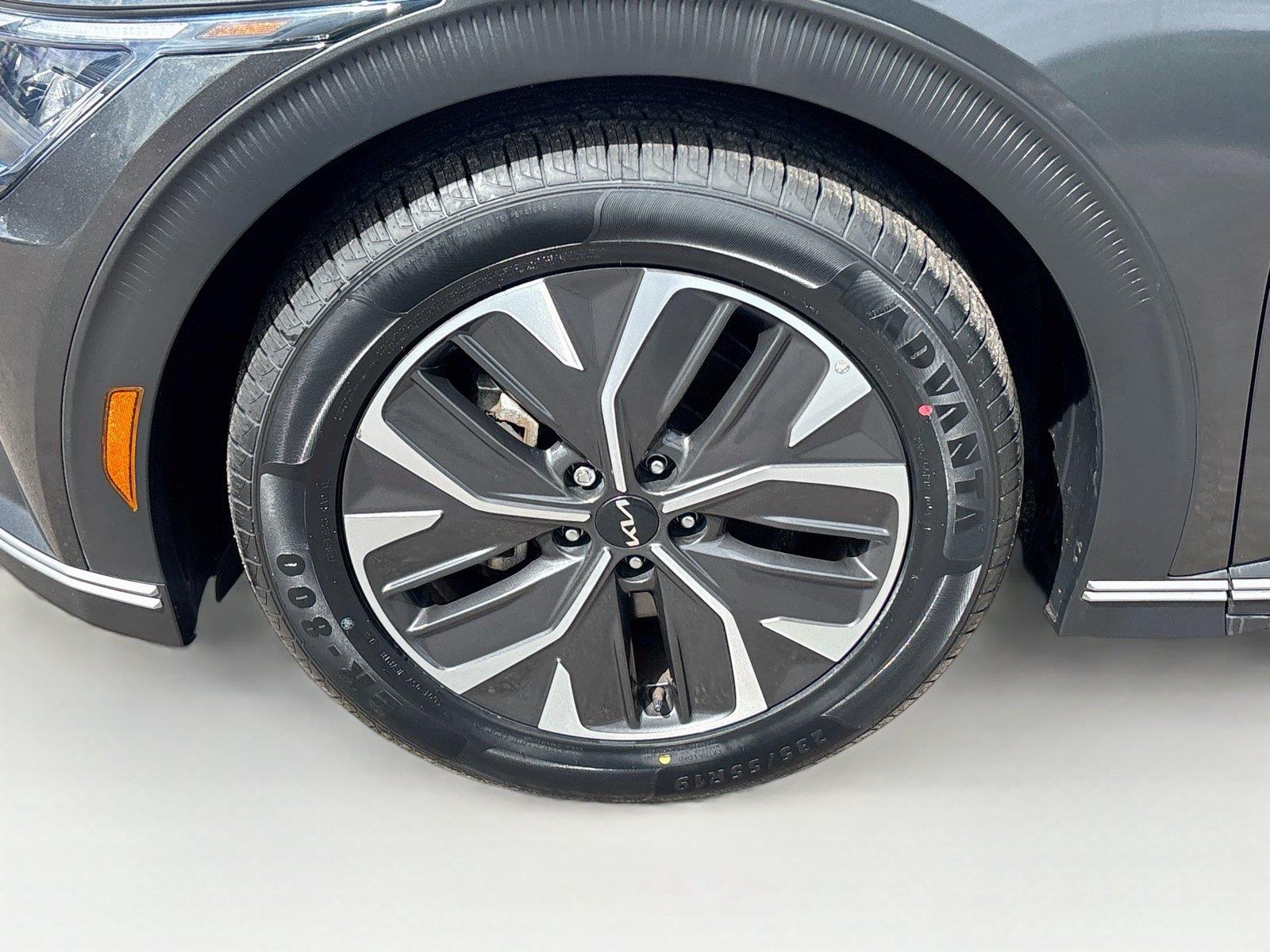 2024 Kia EV6 Light Long Range