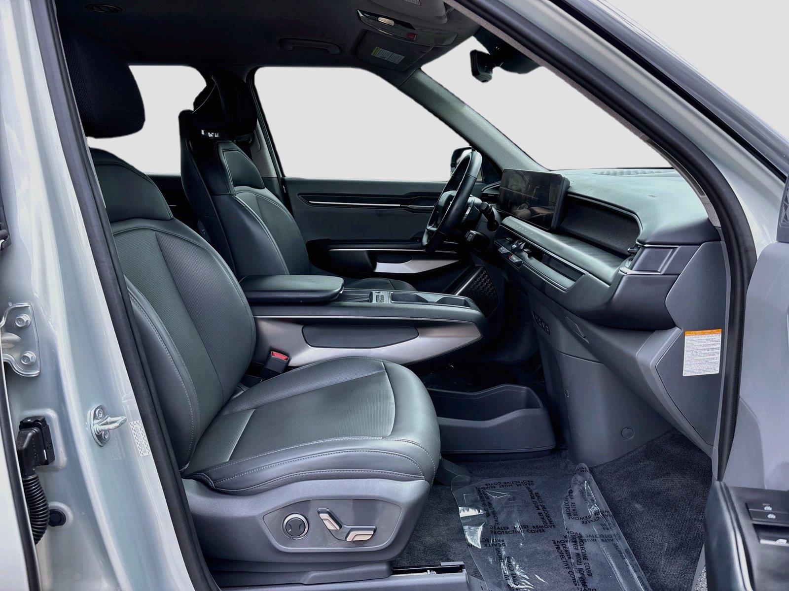 2024 Kia EV9 Light Long Range