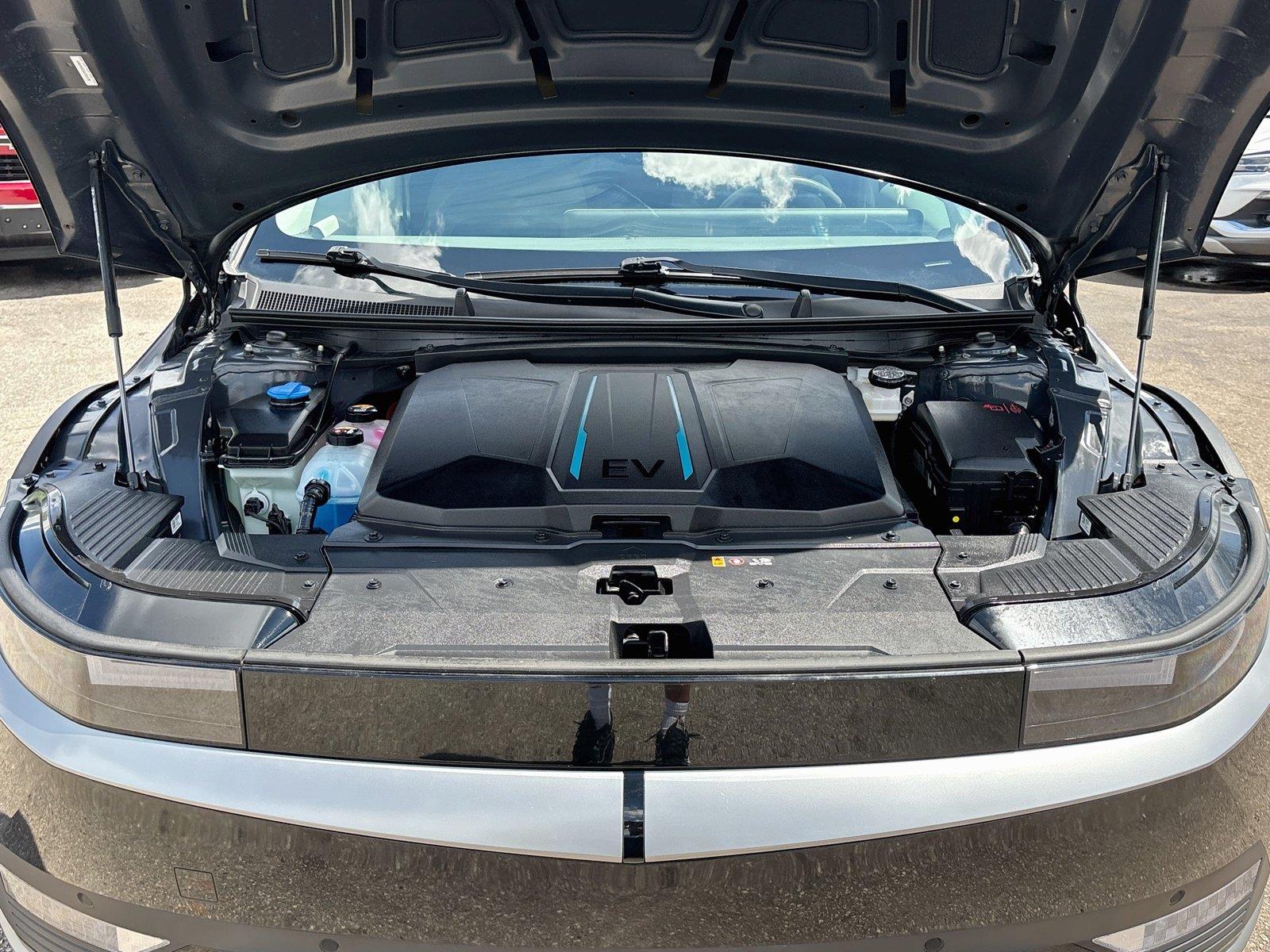 2024 Hyundai IONIQ 5 SEL