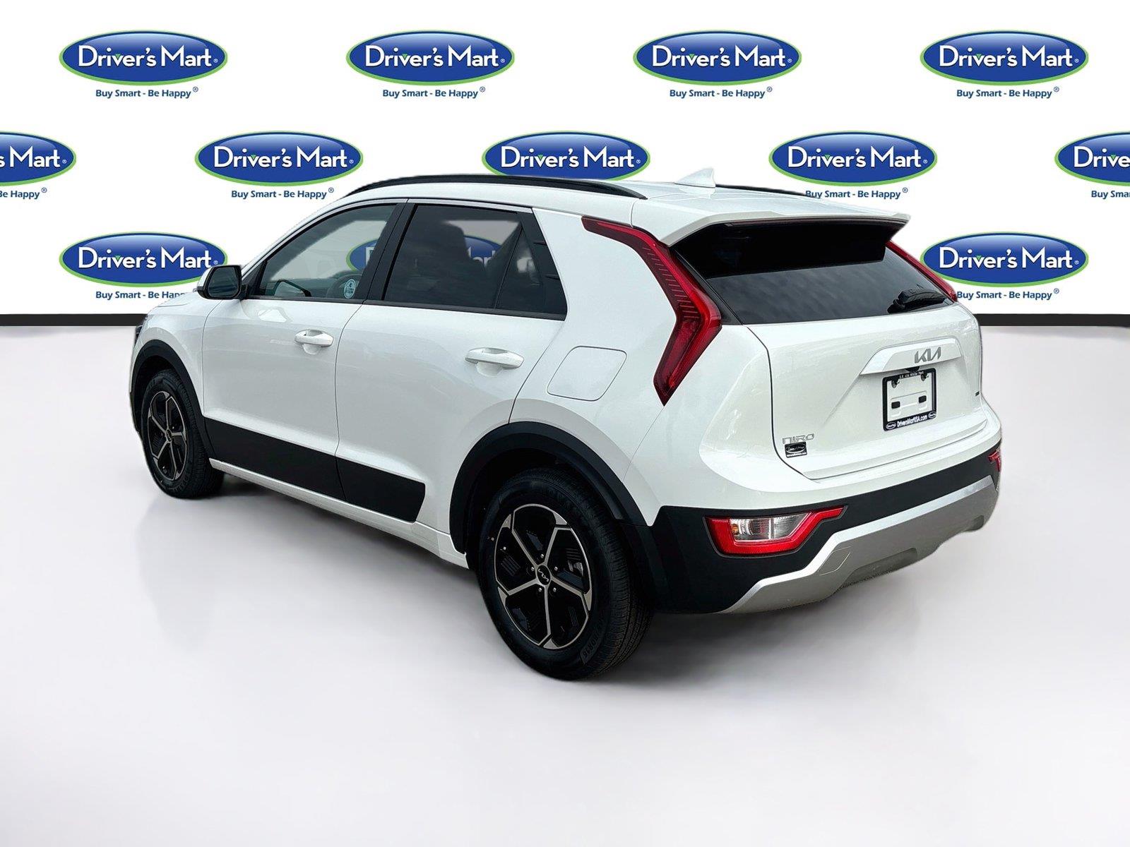 2025 KIA NIRO LX