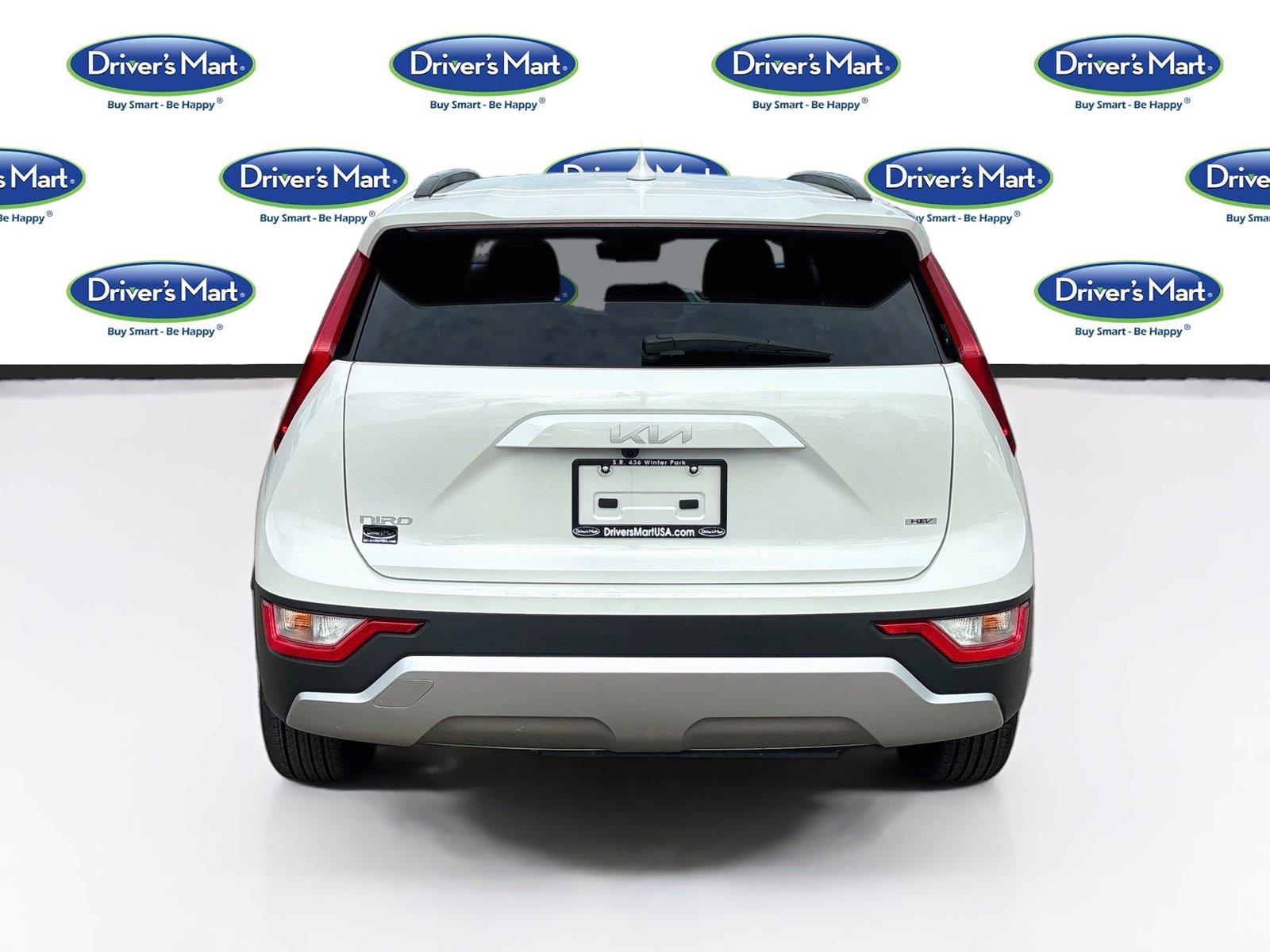 2025 KIA NIRO LX