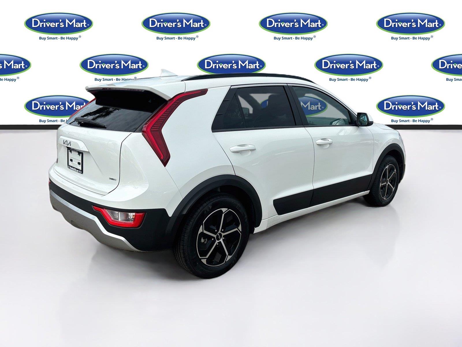 2025 KIA NIRO LX