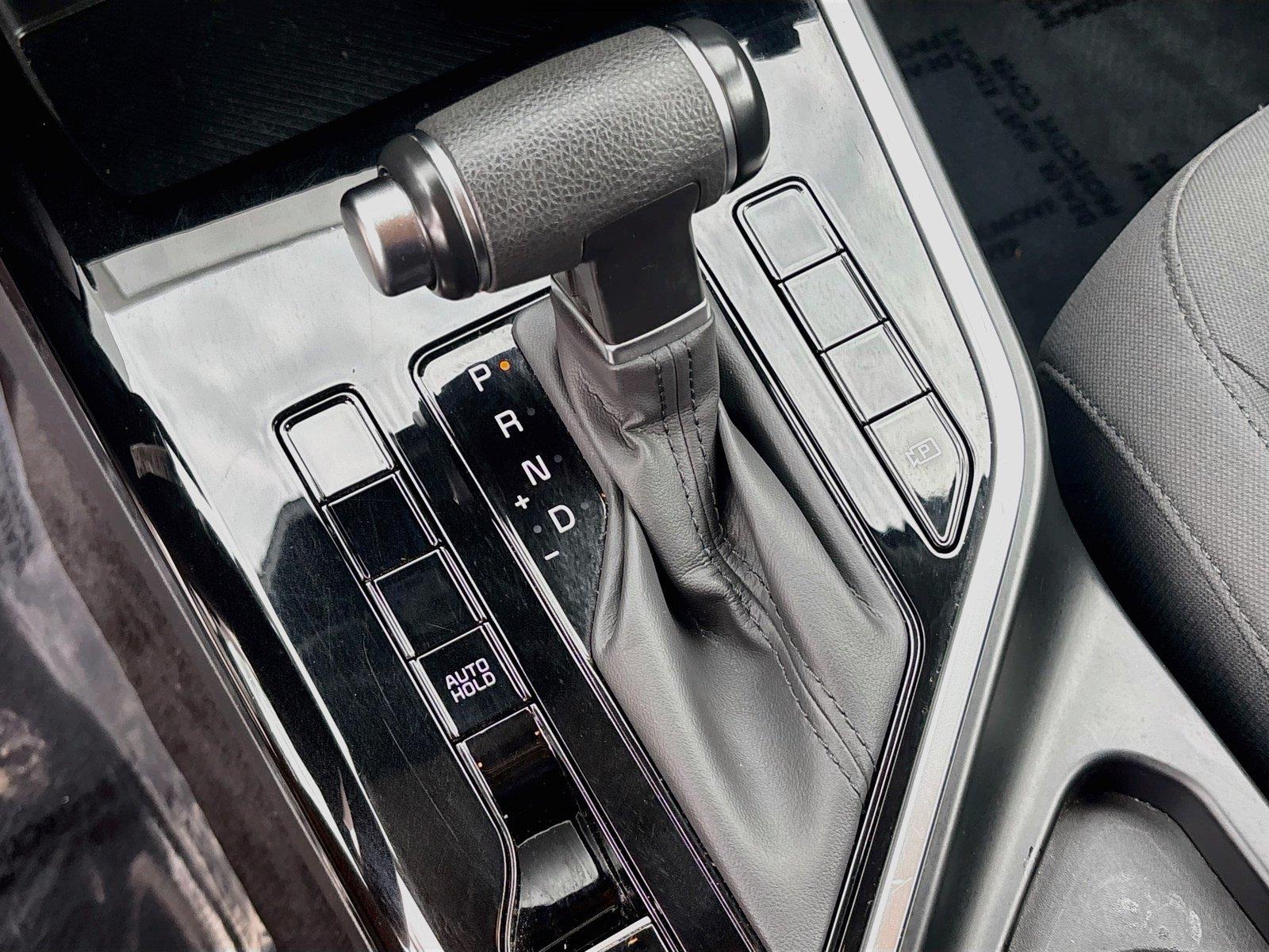 2025 KIA NIRO LX