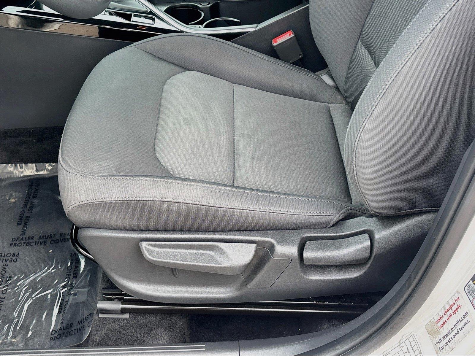 2025 KIA NIRO LX