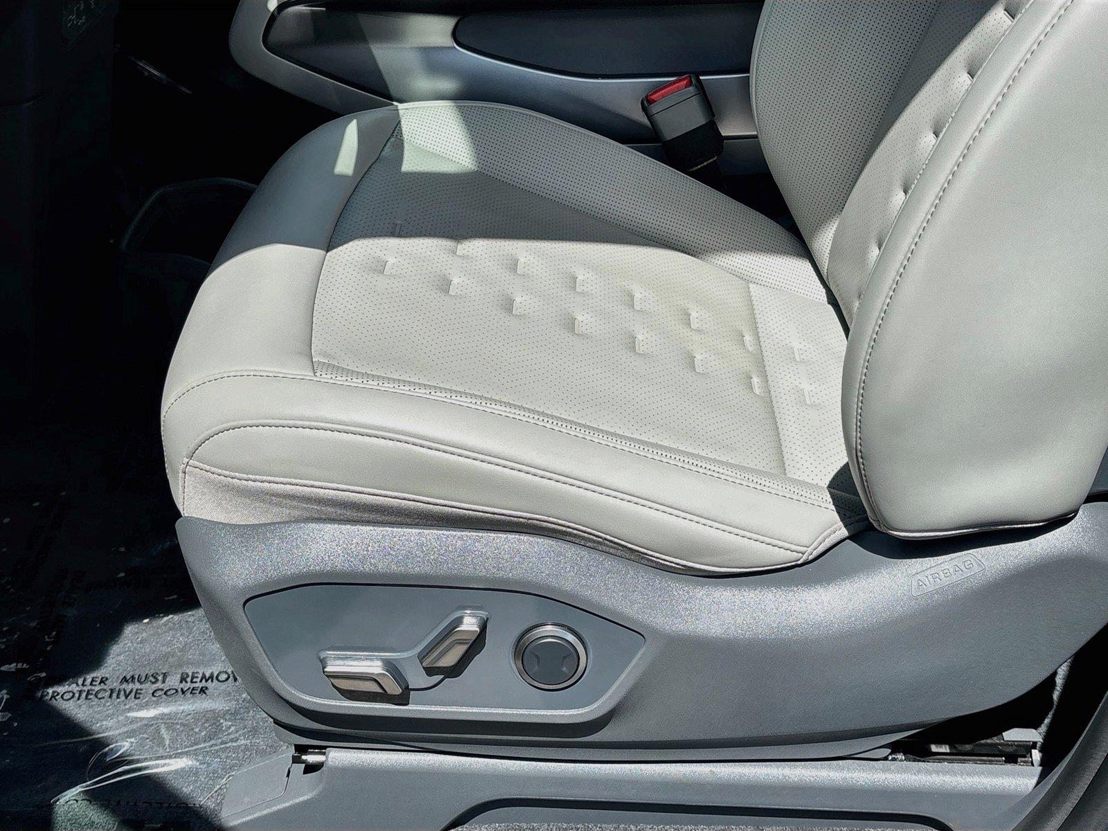 2024 Kia EV9 Wind