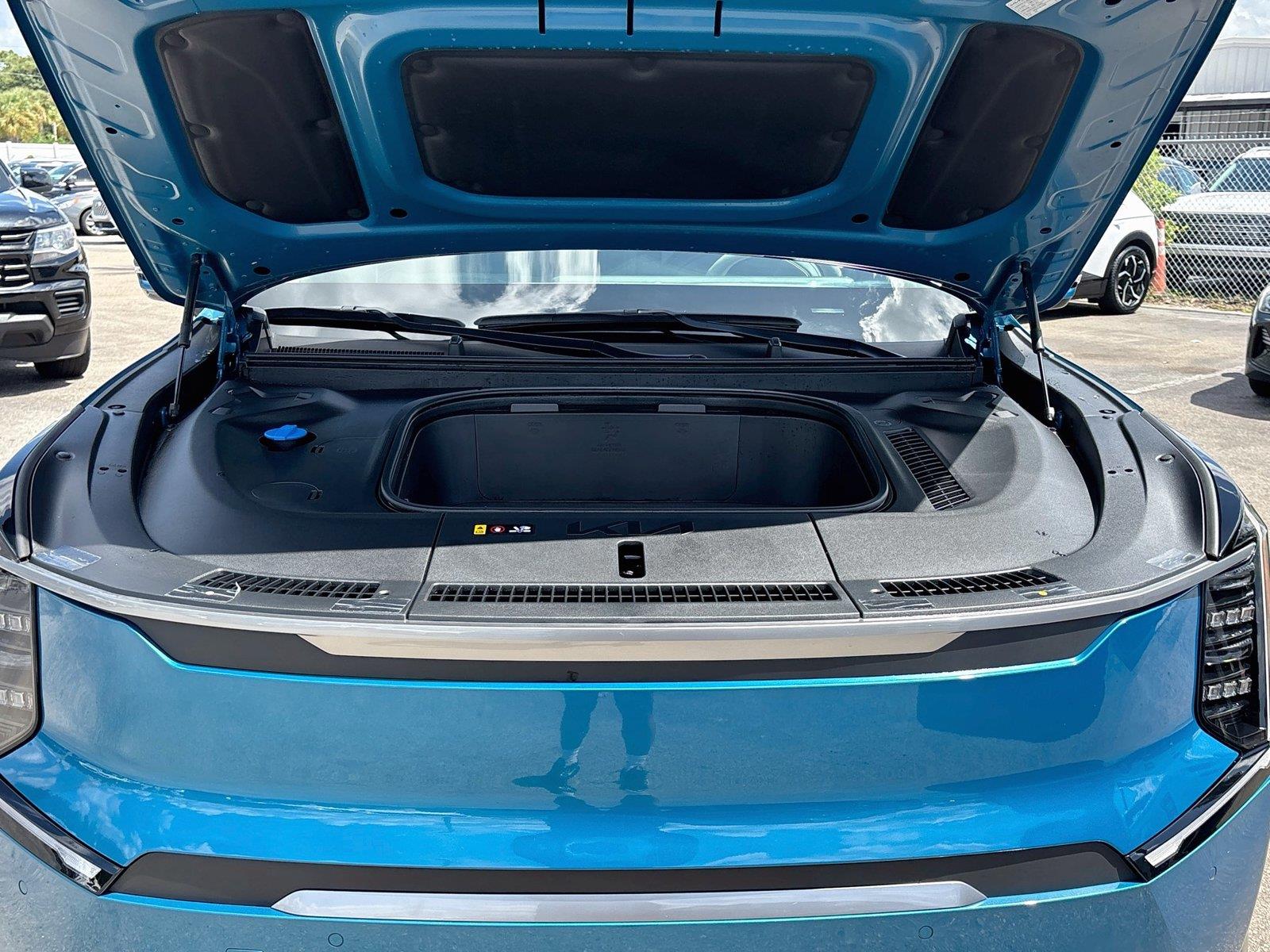 2024 Kia EV9 Wind